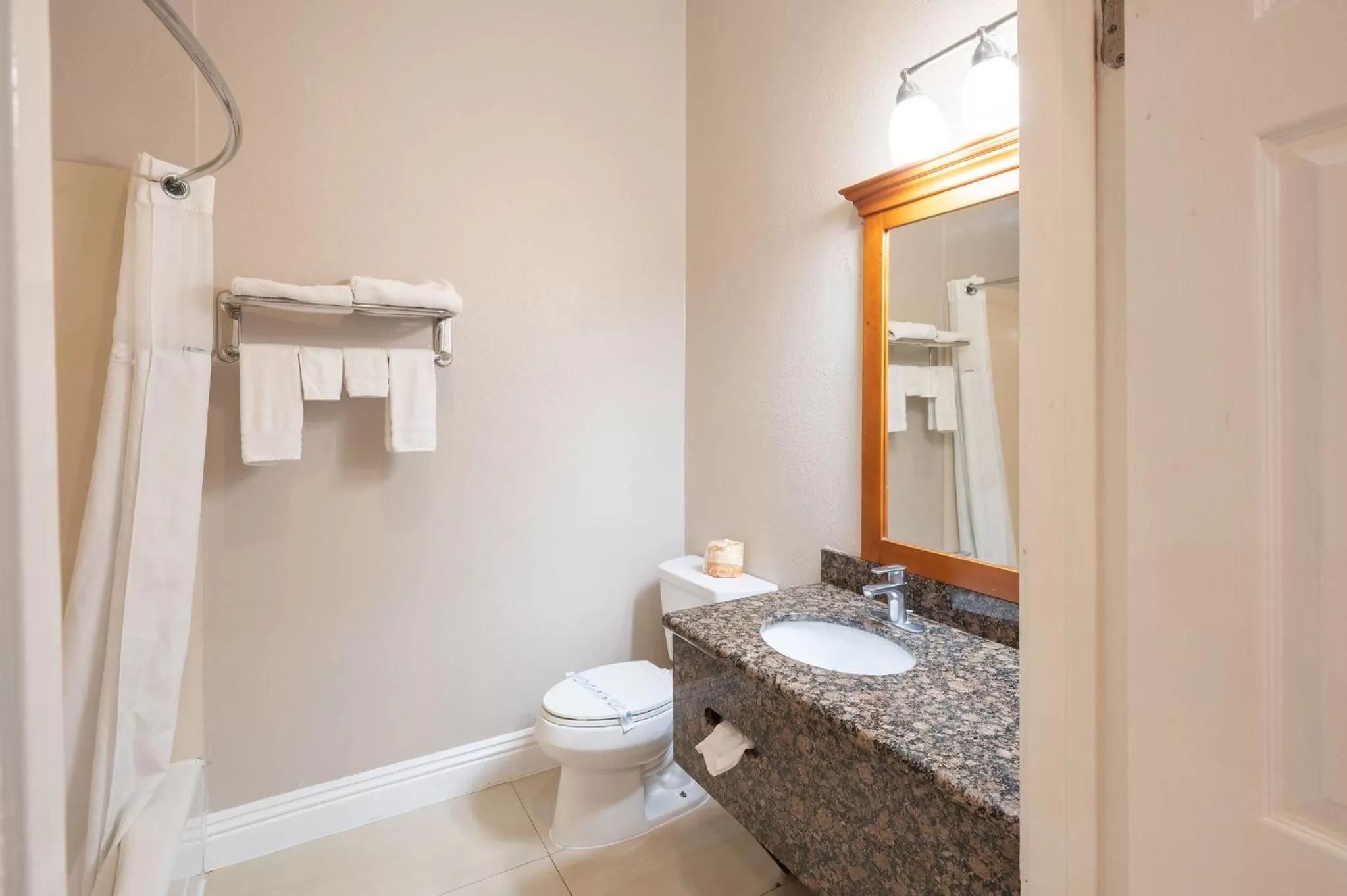 Ramada by Wyndham Redondo Beach