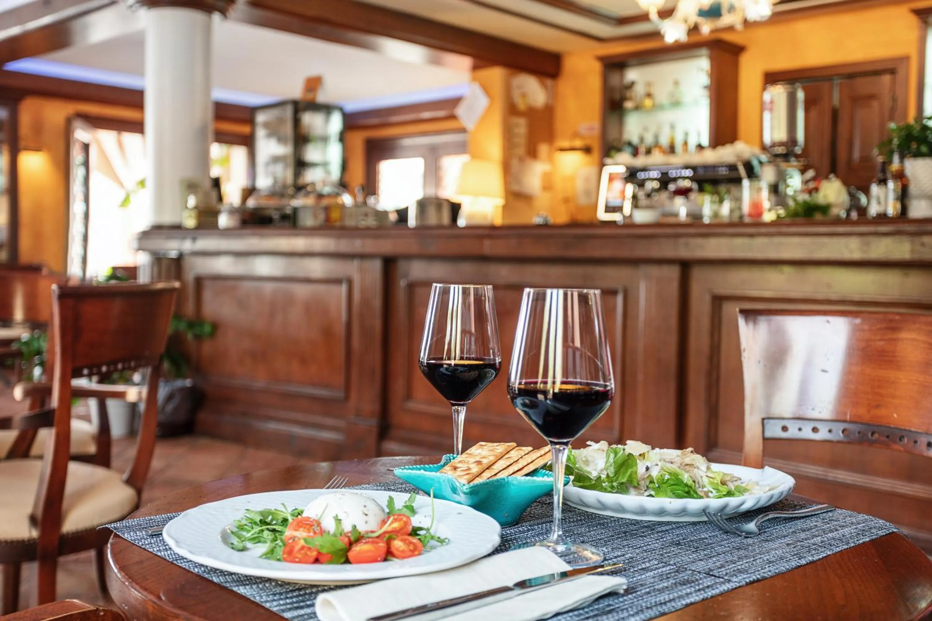 Lounge or bar in La Vecchia Fonte Boutique Hotel