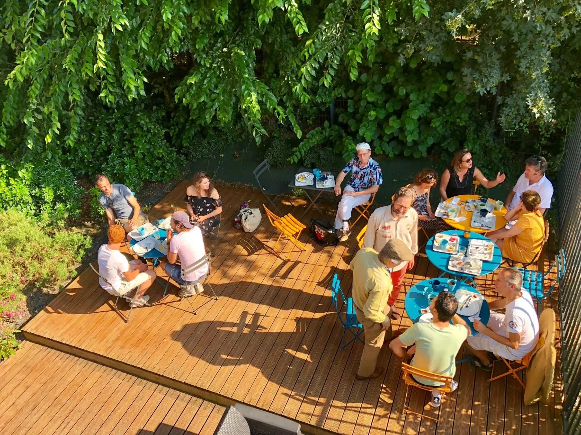 Patio in Eklo Hotels Le Mans