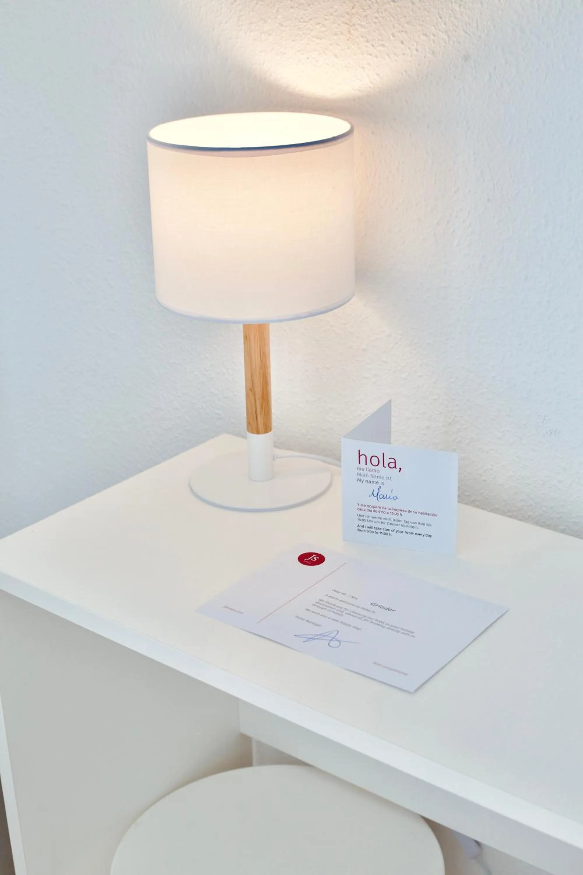 Decorative detail in JS Horitzó