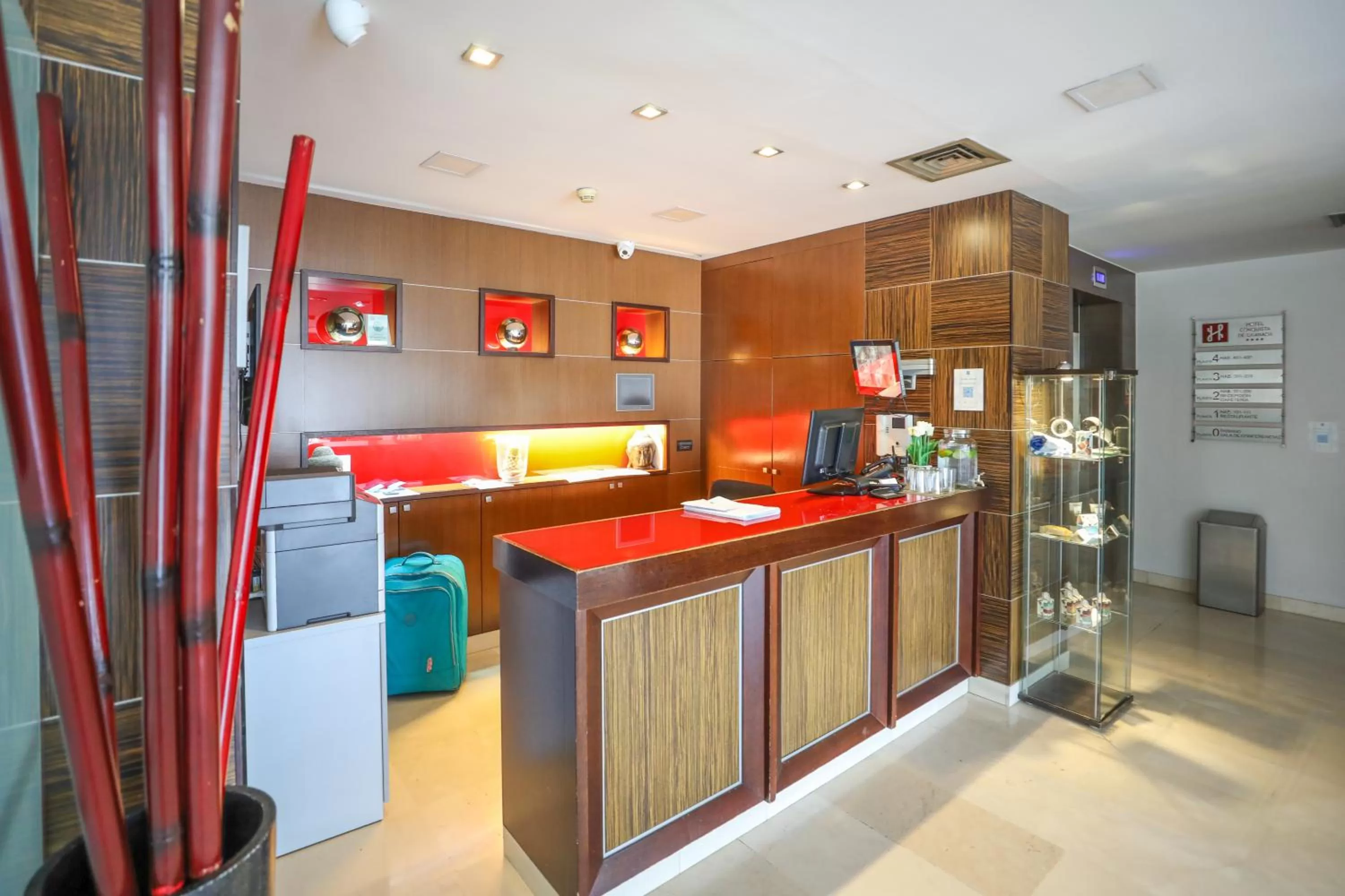 Lobby or reception in YIT Conquista de Granada