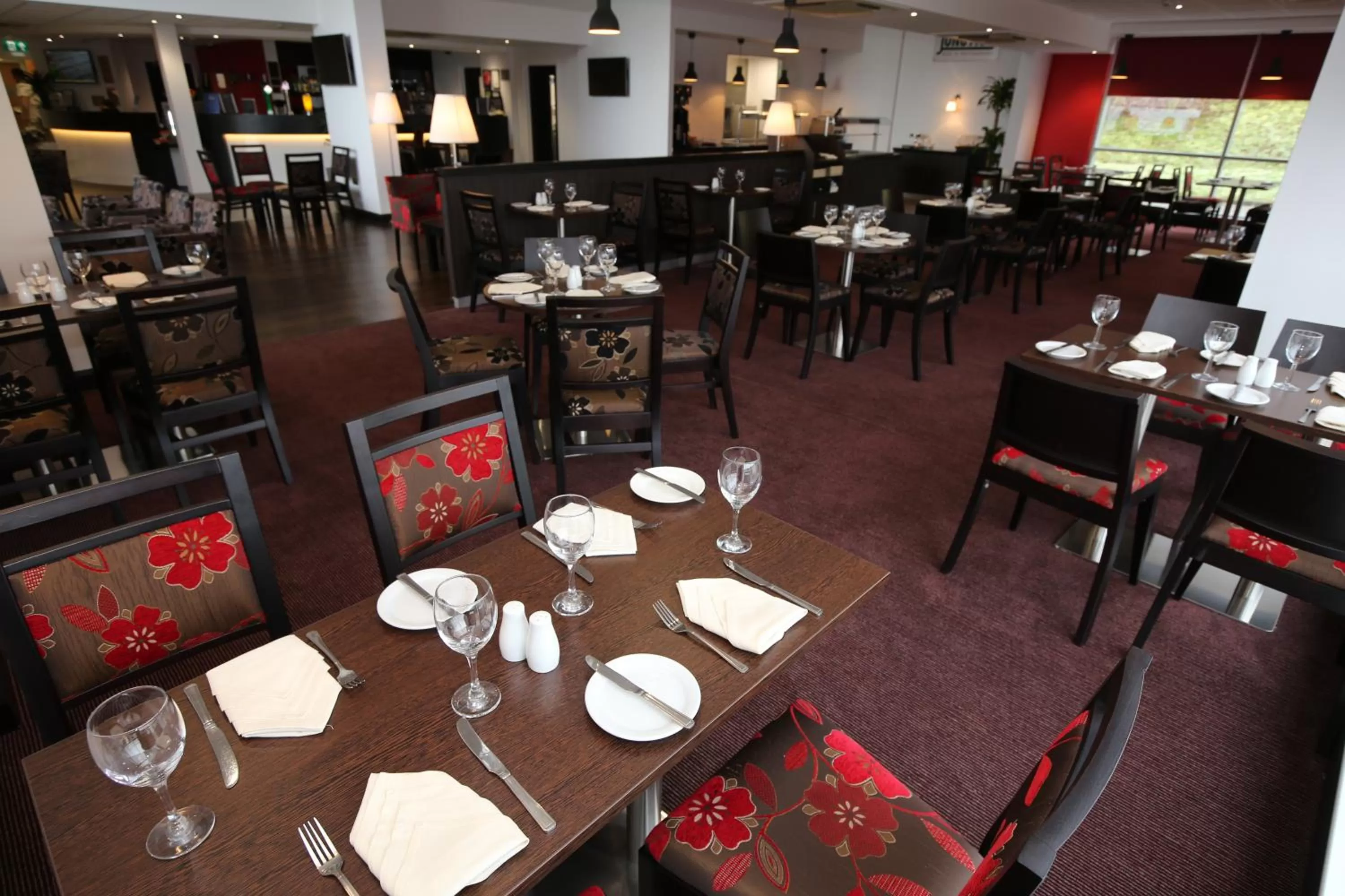Restaurant/places to eat in Ramada Wakefield