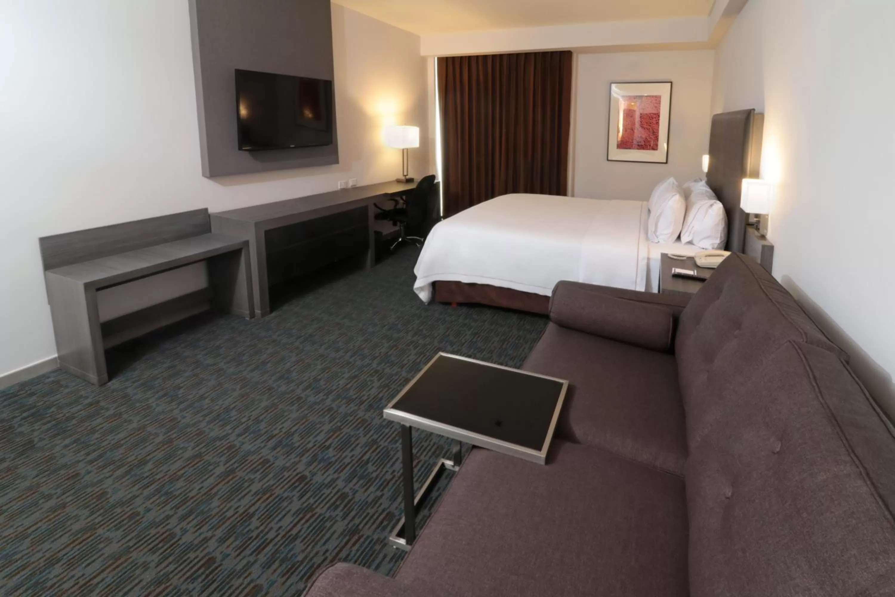Bedroom, Bed in Holiday Inn Express Hotel & Suites Hermosillo by IHG