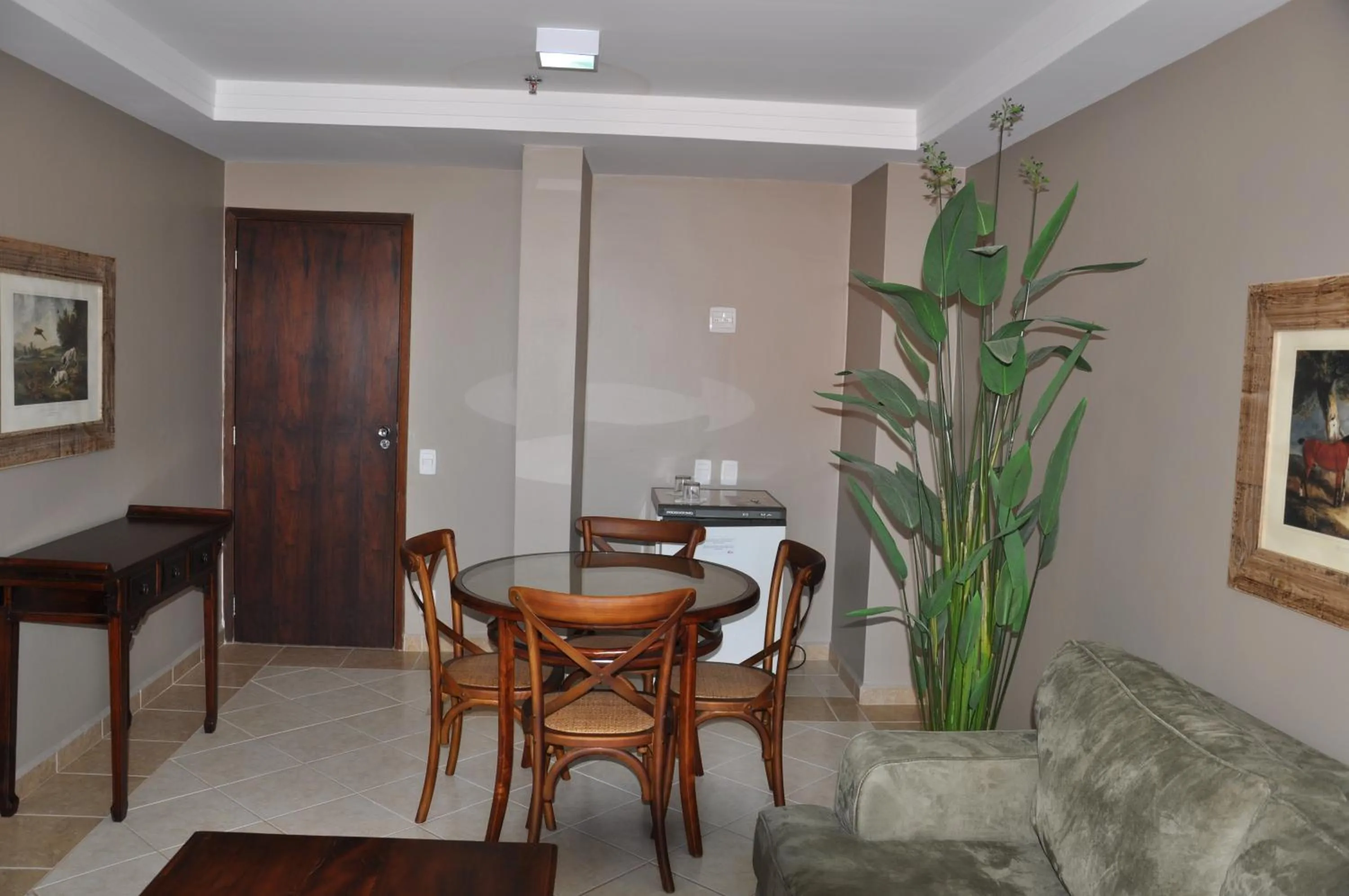 Living room in Hotel Kehdi Plaza