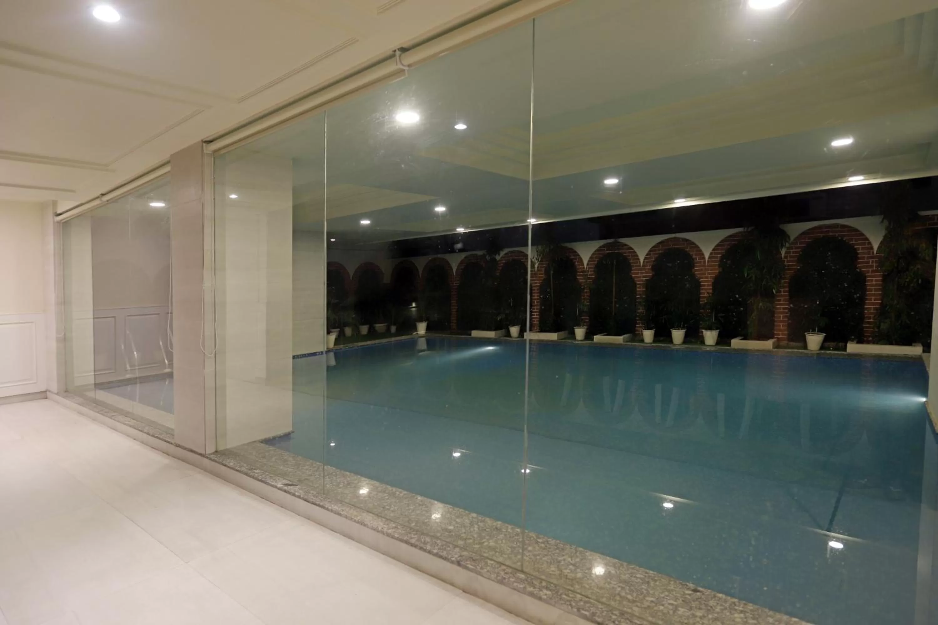 Swimming pool in Hotel Magenta-City Center Bani Park Jaipur