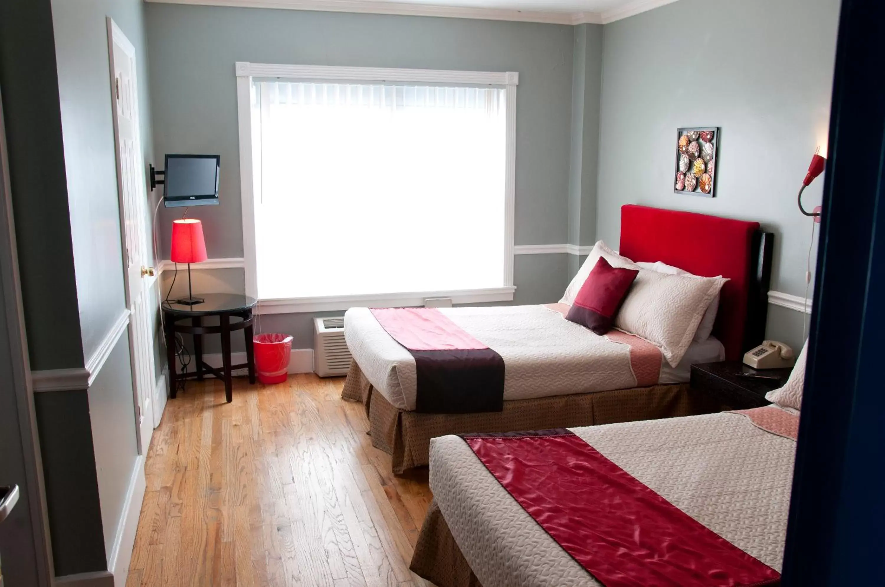 Room with Two Double Beds in Ponce De Leon Hotel Room with Two Double Beds in Ponce De Leon Hotel