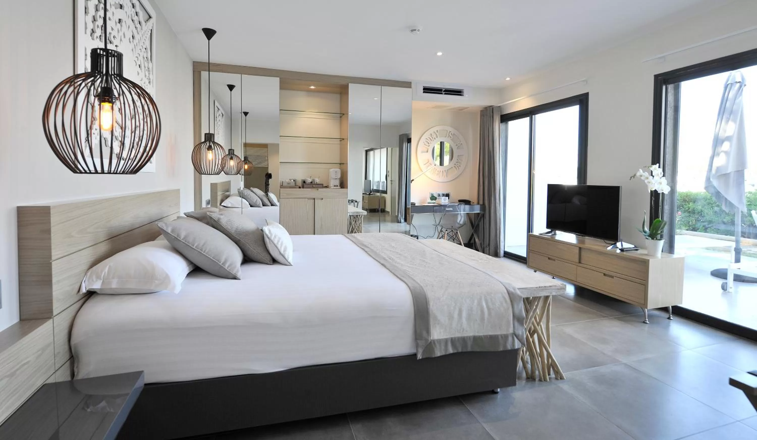 Patio, Bed in Le Spinaker