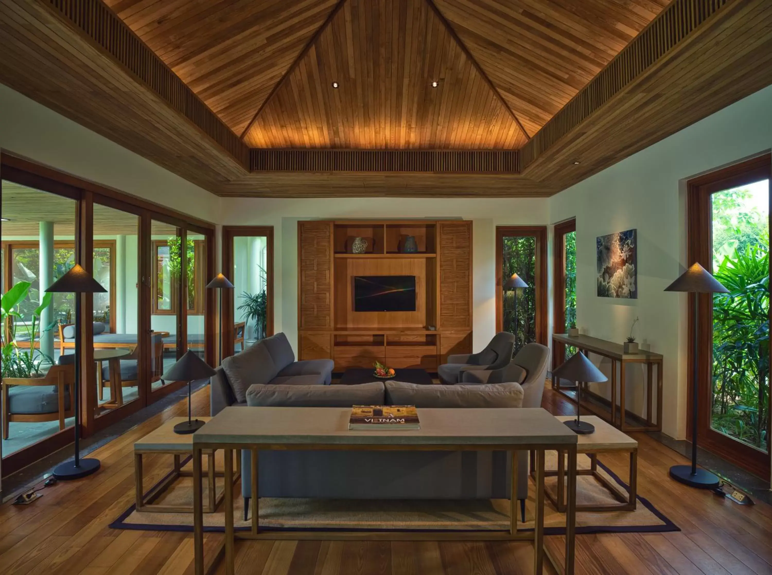 Two-Bedroom Pool Villa in Azerai Can Tho Two-Bedroom Pool Villa in Azerai Can Tho