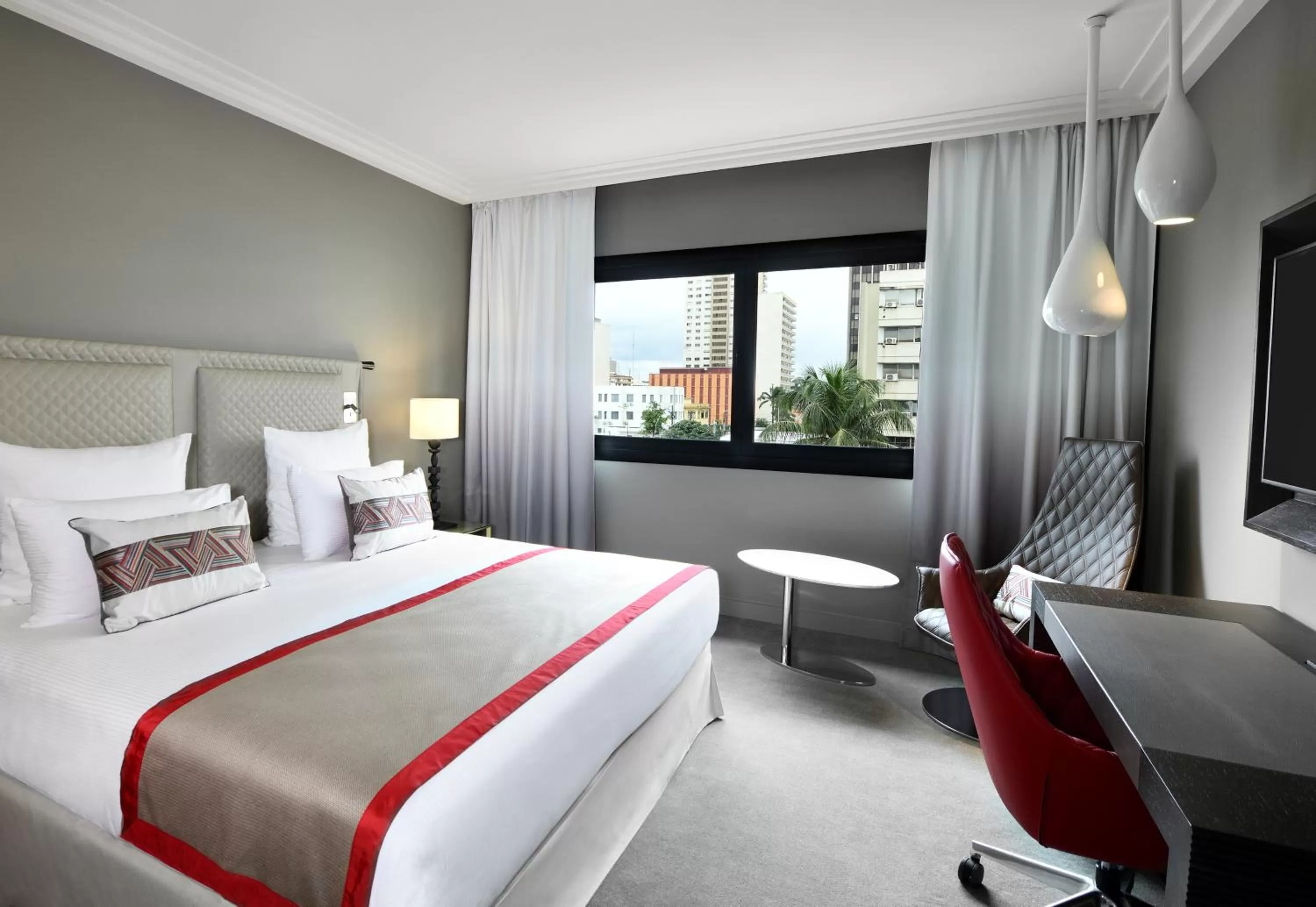 Bed in Movenpick Hotel Abidjan-Accor Group