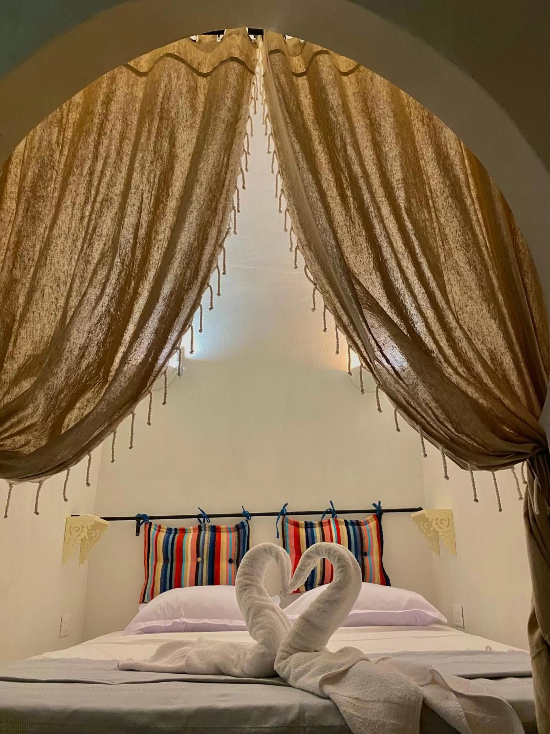 Bed in Hôtel Djerba Authentique - Au centre de Midoun