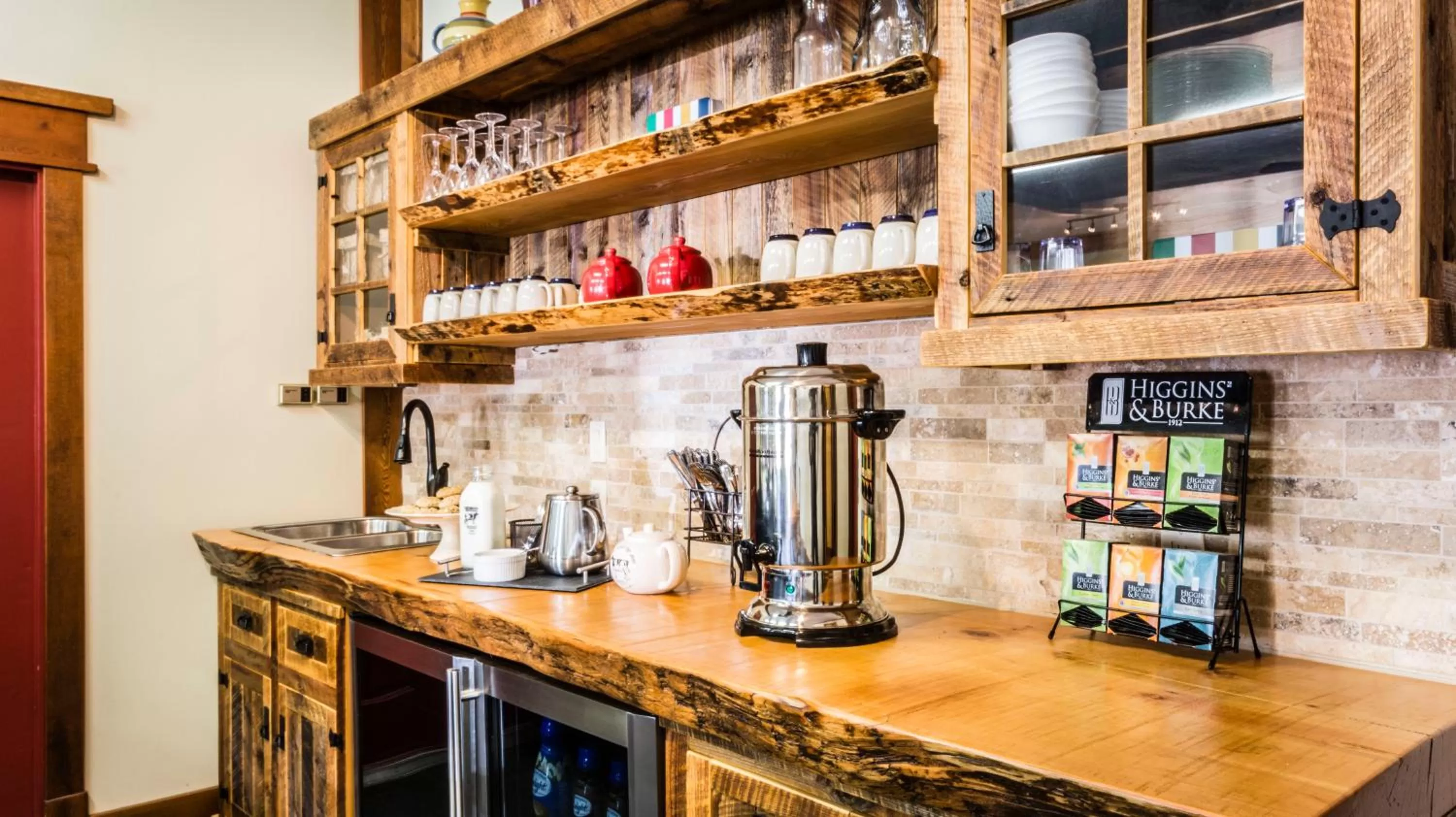 Banquet/Function facilities in Rustlers Lodge