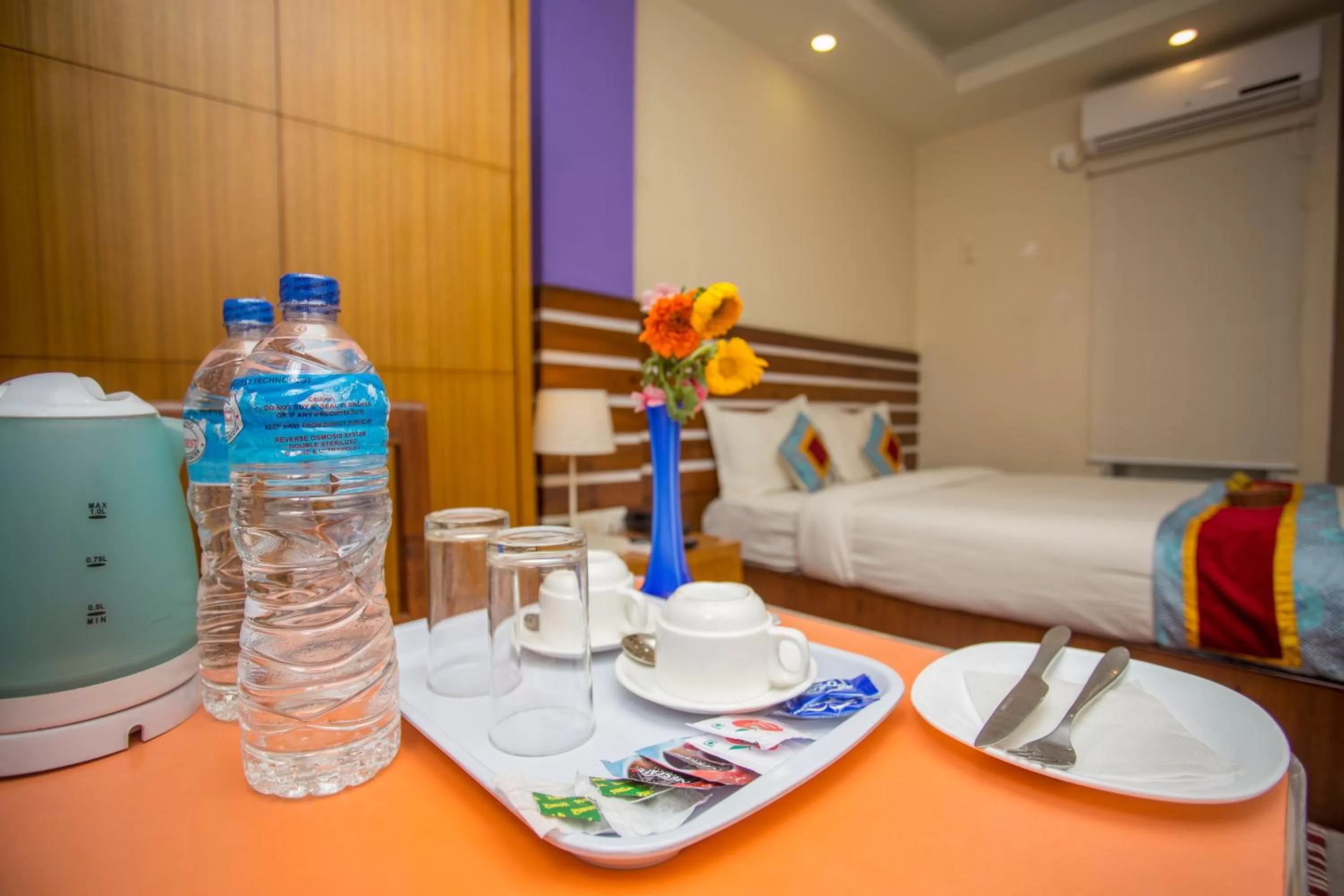 Coffee/tea facilities, Bed in Truly Asia Boutique Hotel