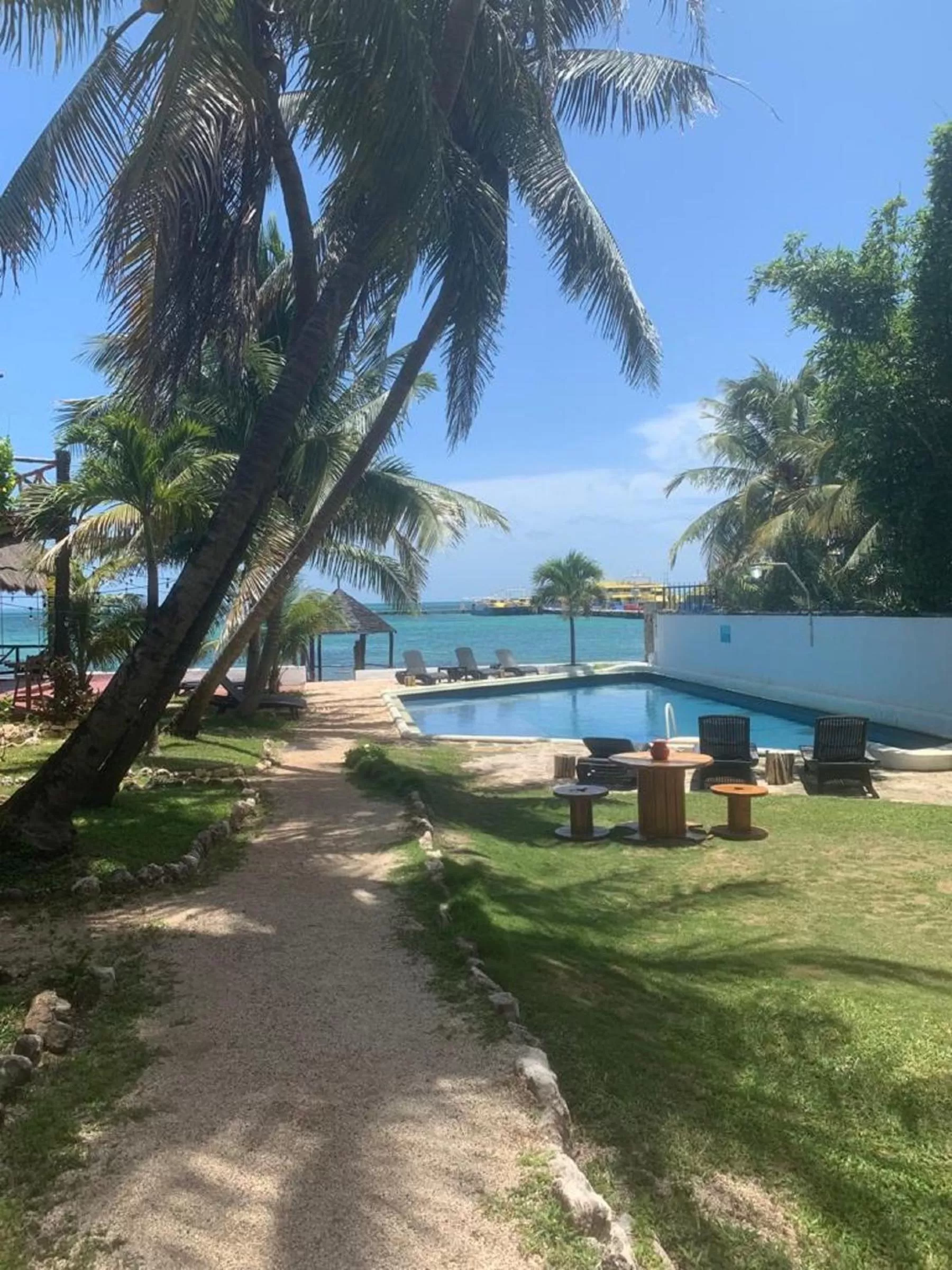 Swimming pool in Casa CARIBE Cancun