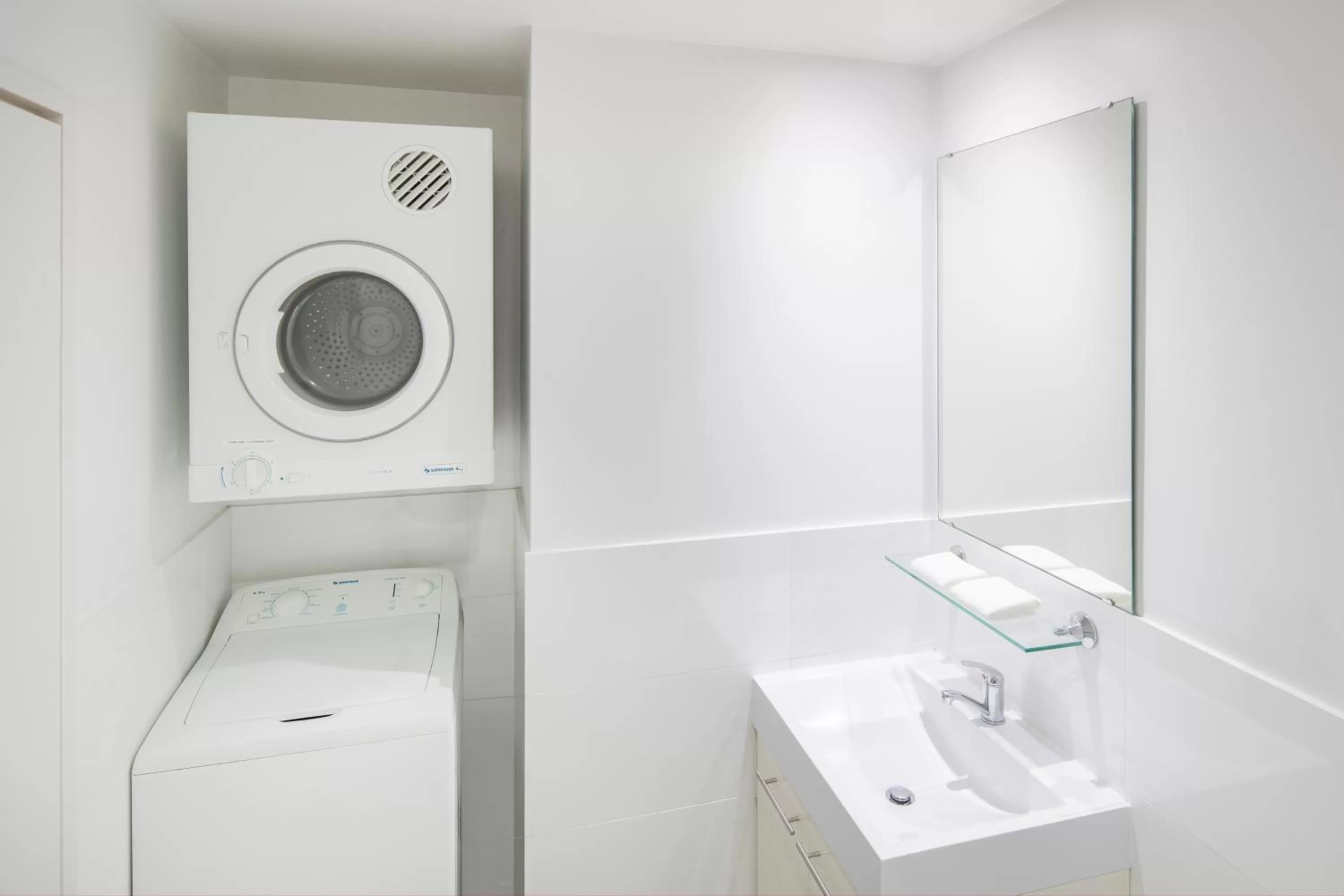 washing machine in Mantra Castle Hill Sydney, an Accor Hotel