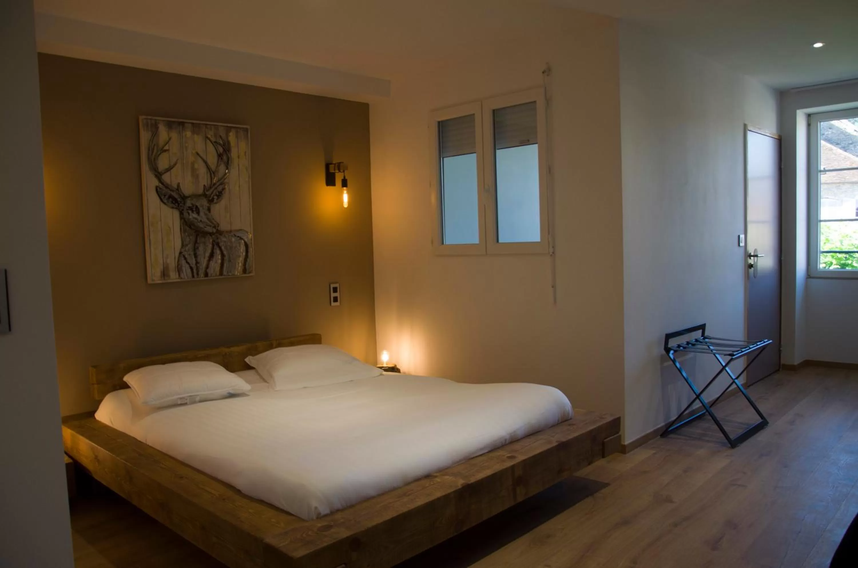 One-Bedroom Apartment - single occupancy in Aux Platanes