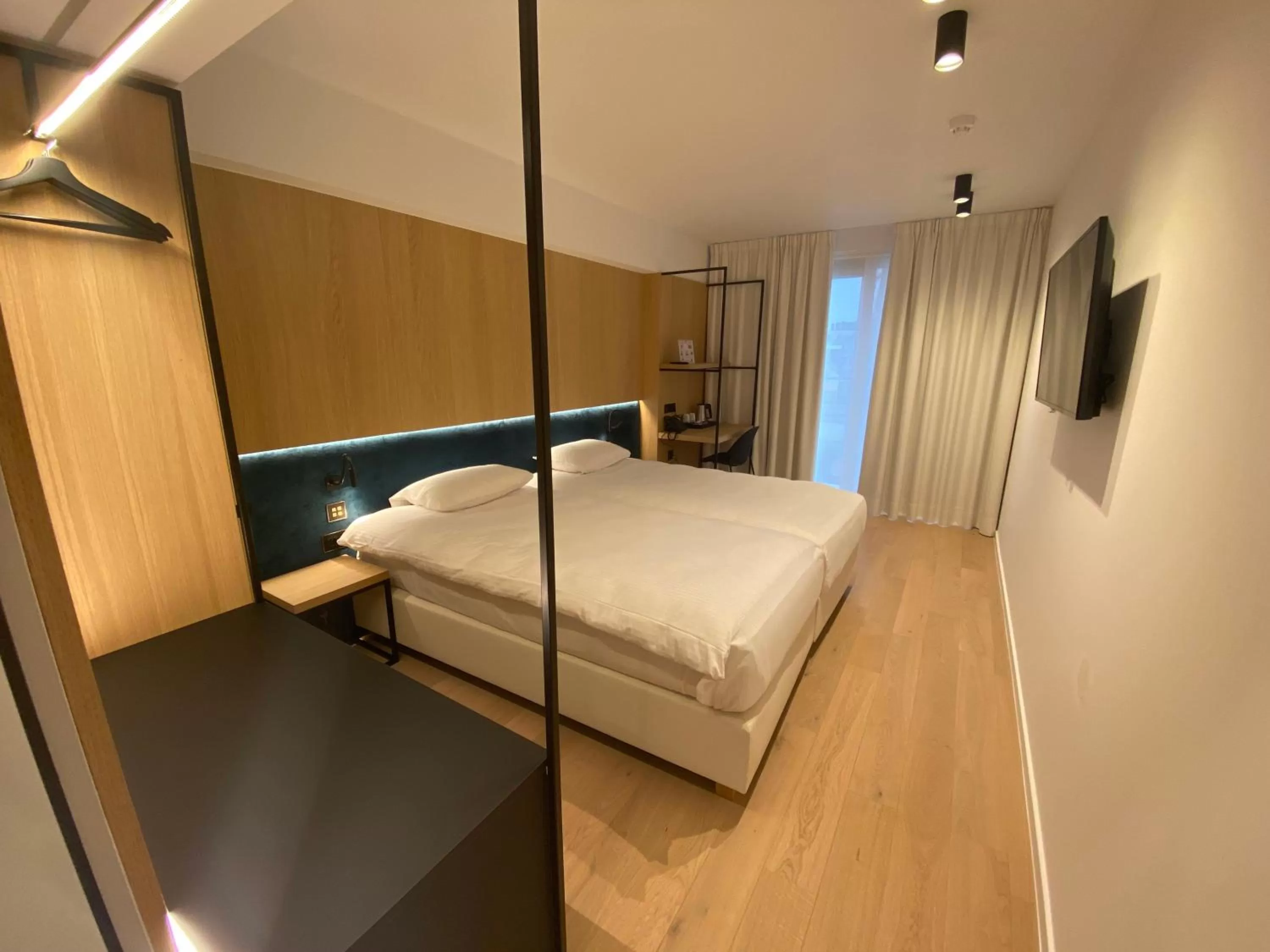 Photo of the whole room, Bed in Parkhotel Roeselare