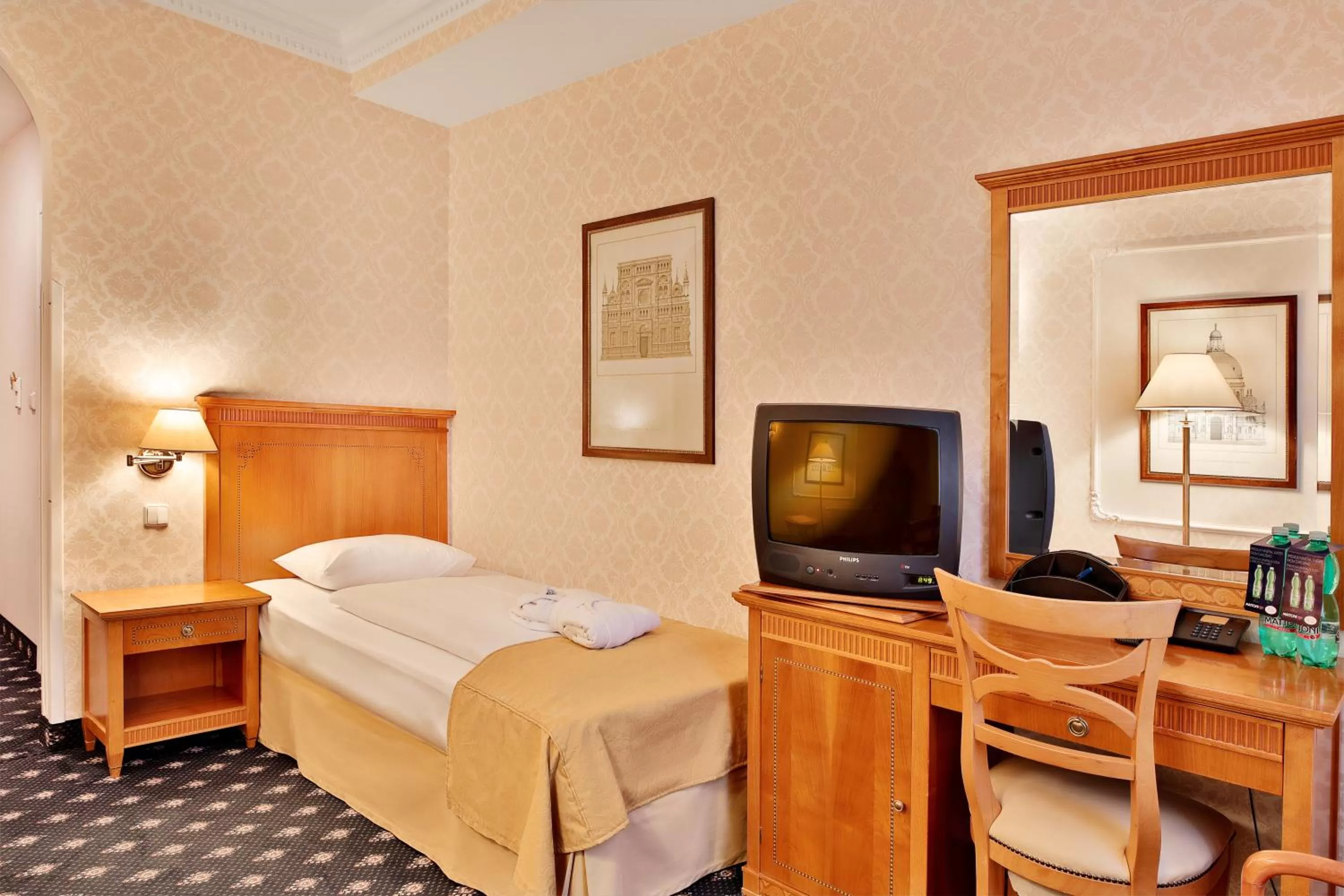 Bedroom, Bed in Belvedere Wellness Hotel