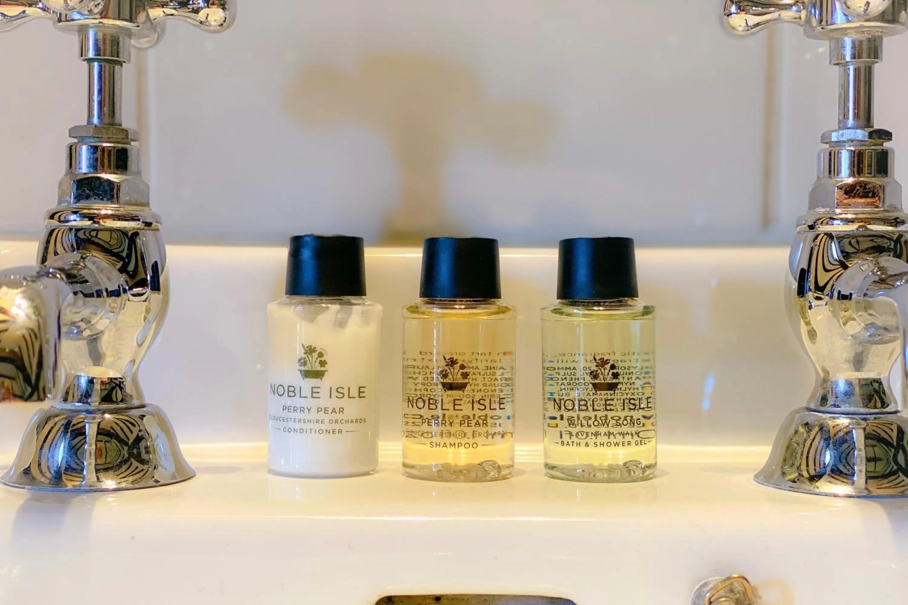 Bathroom in The Crown Inn