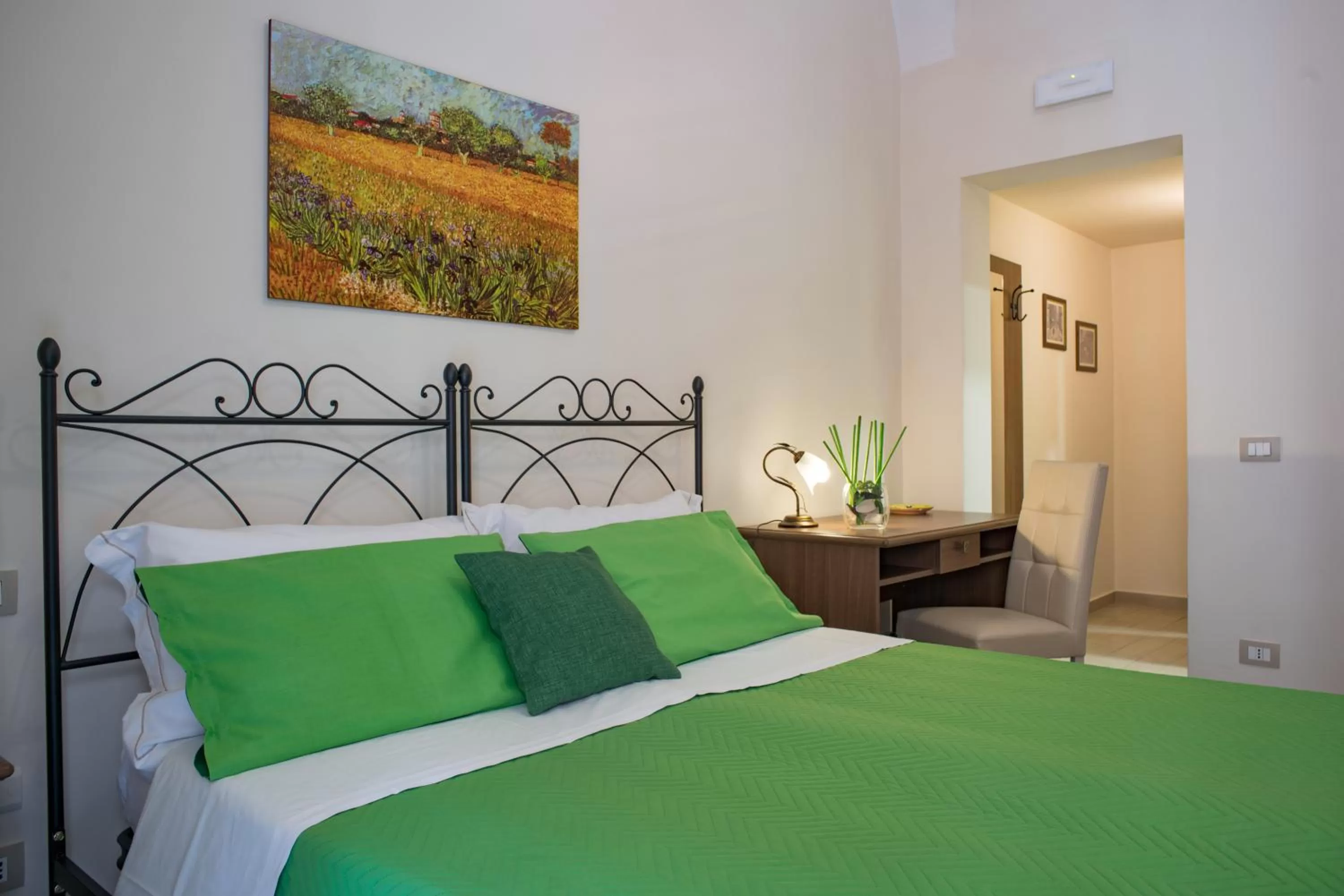 Photo of the whole room, Bed in B&B Palazzo Tornabene