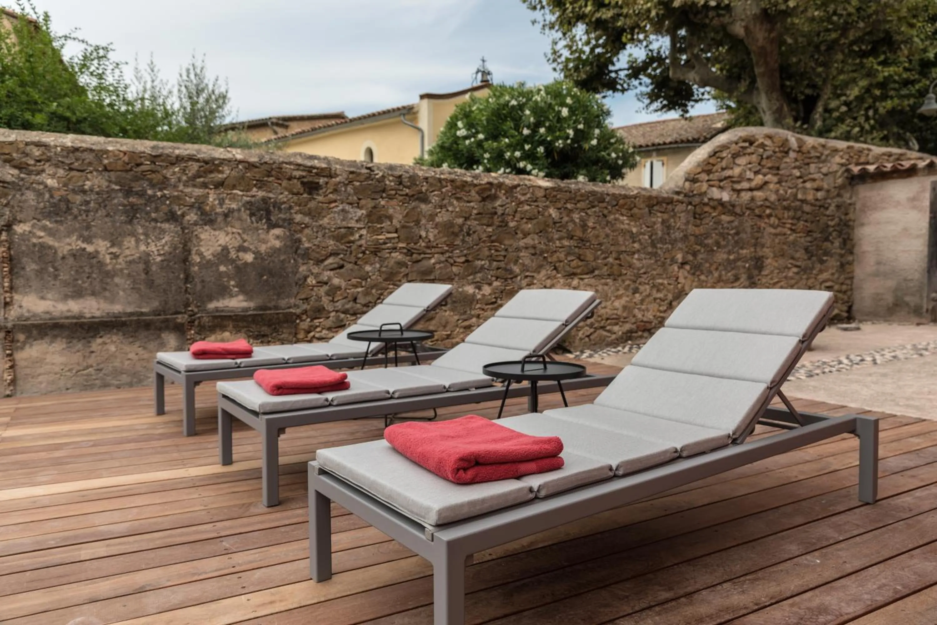 Swimming pool in Mas du Brulat