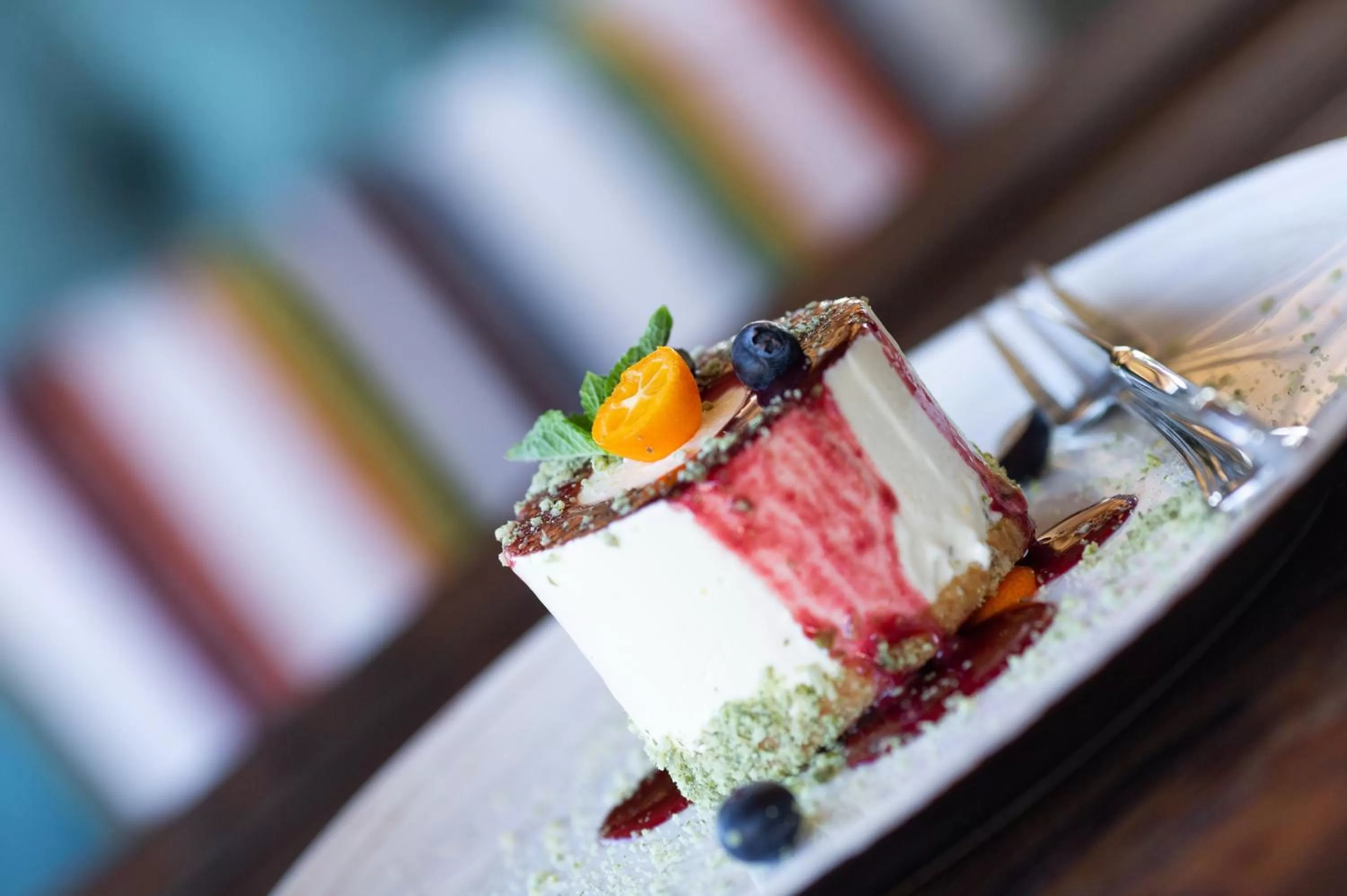 Restaurant/places to eat in Paris Hotel Yerevan