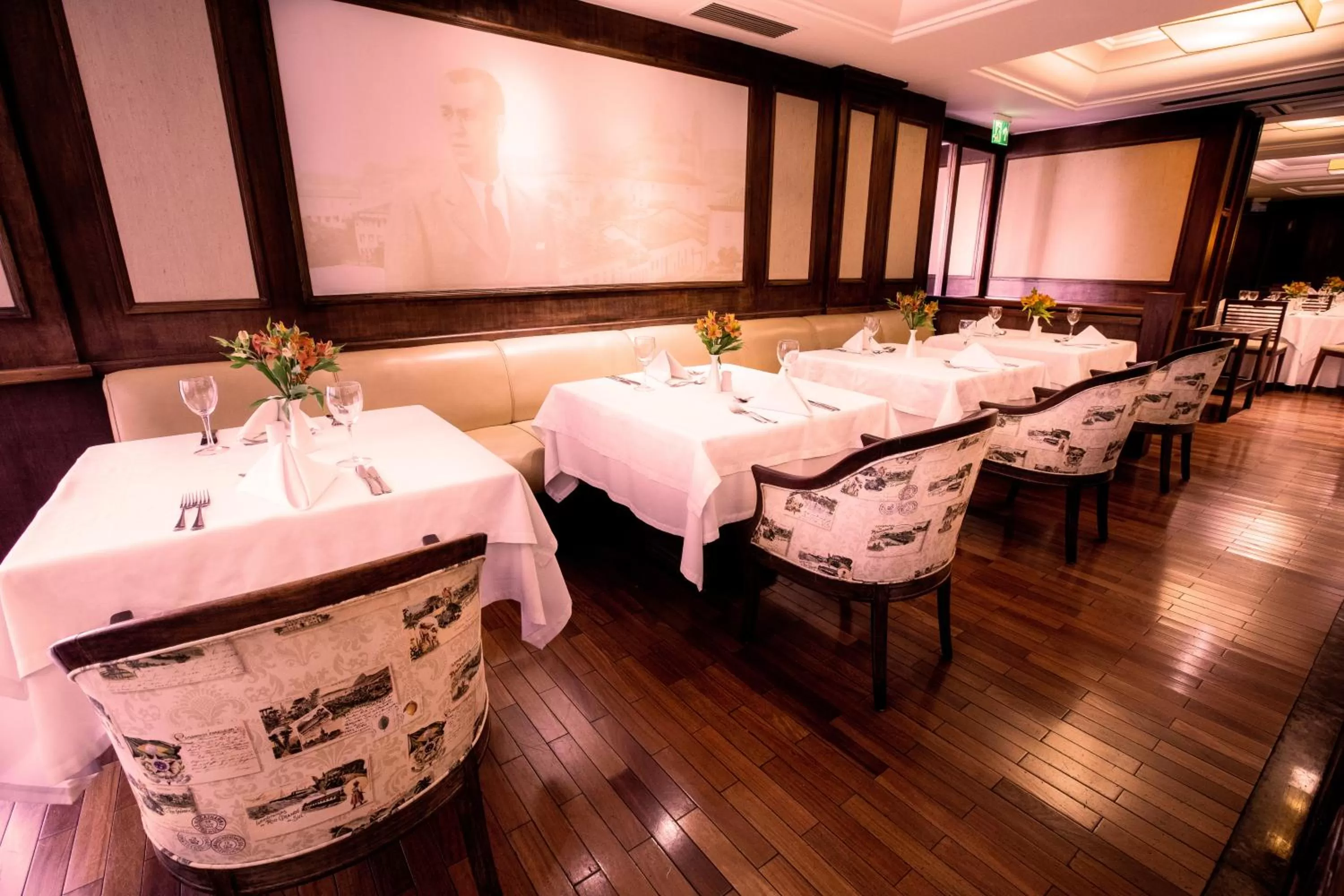 Restaurant/places to eat in Kubitschek Plaza Hotel