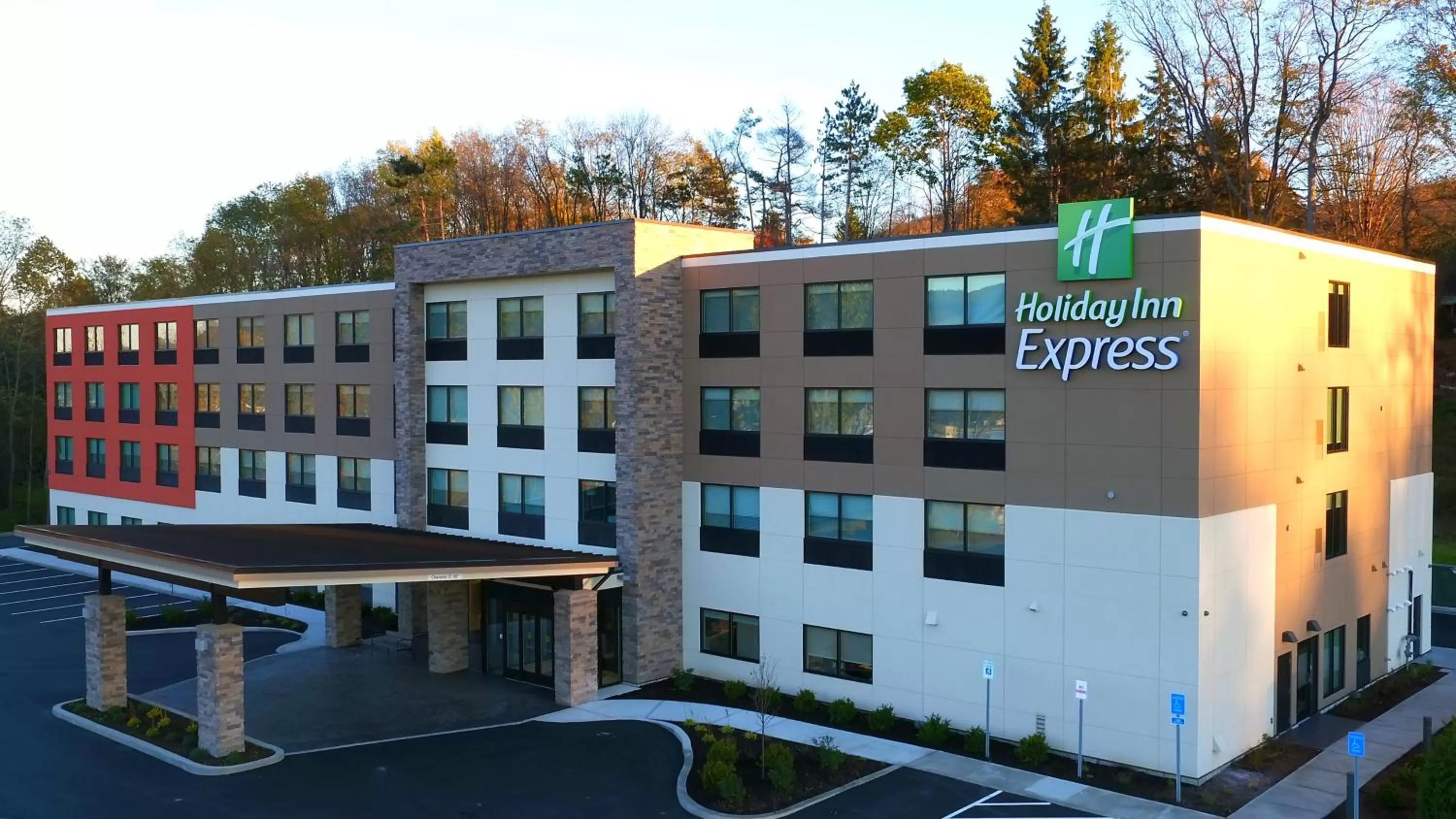 Property building in Holiday Inn Express Oneonta by IHG