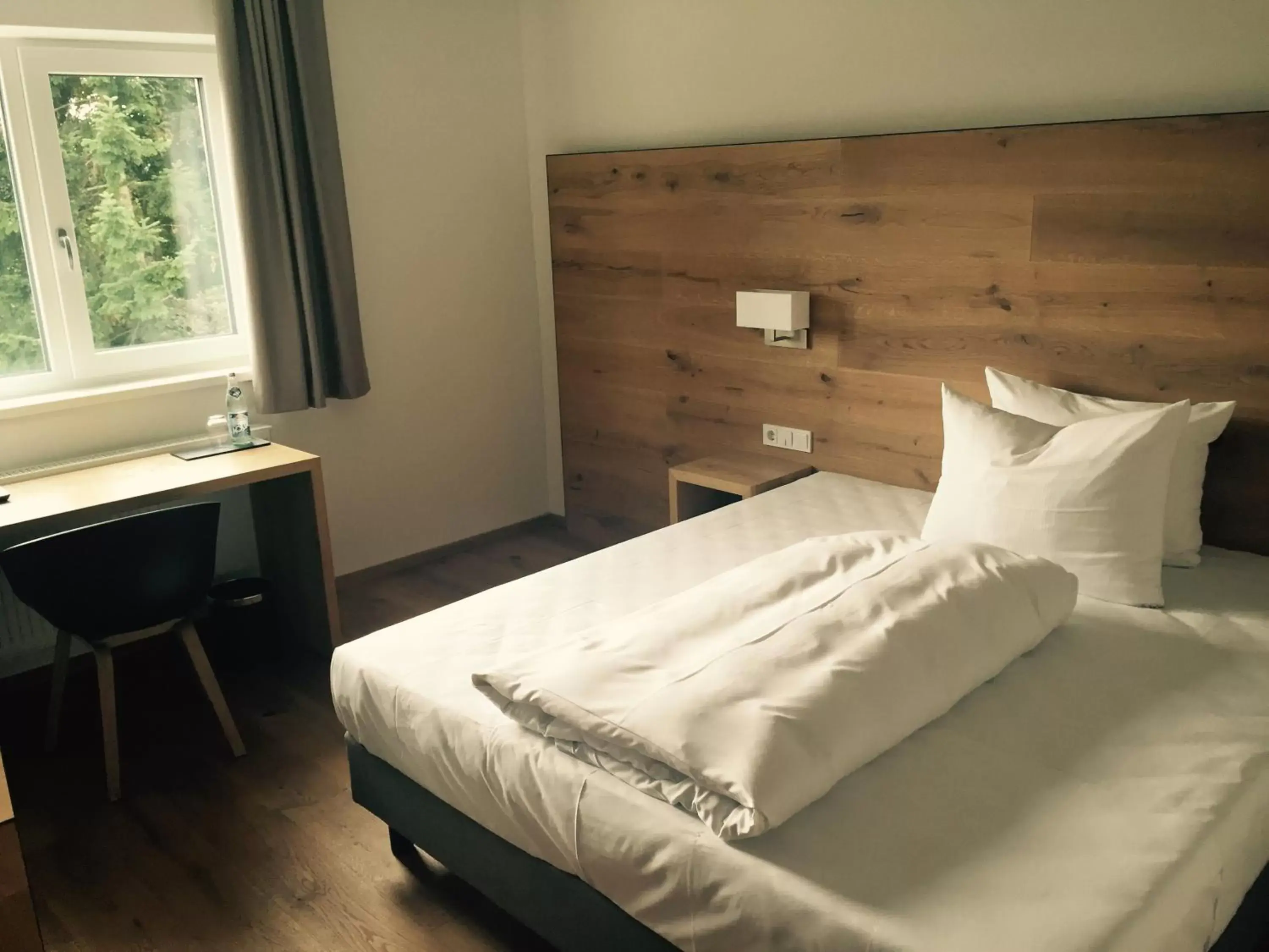 Standard Room in Buchners Hotel & Restaurant Standard Room in Buchners Hotel & Restaurant