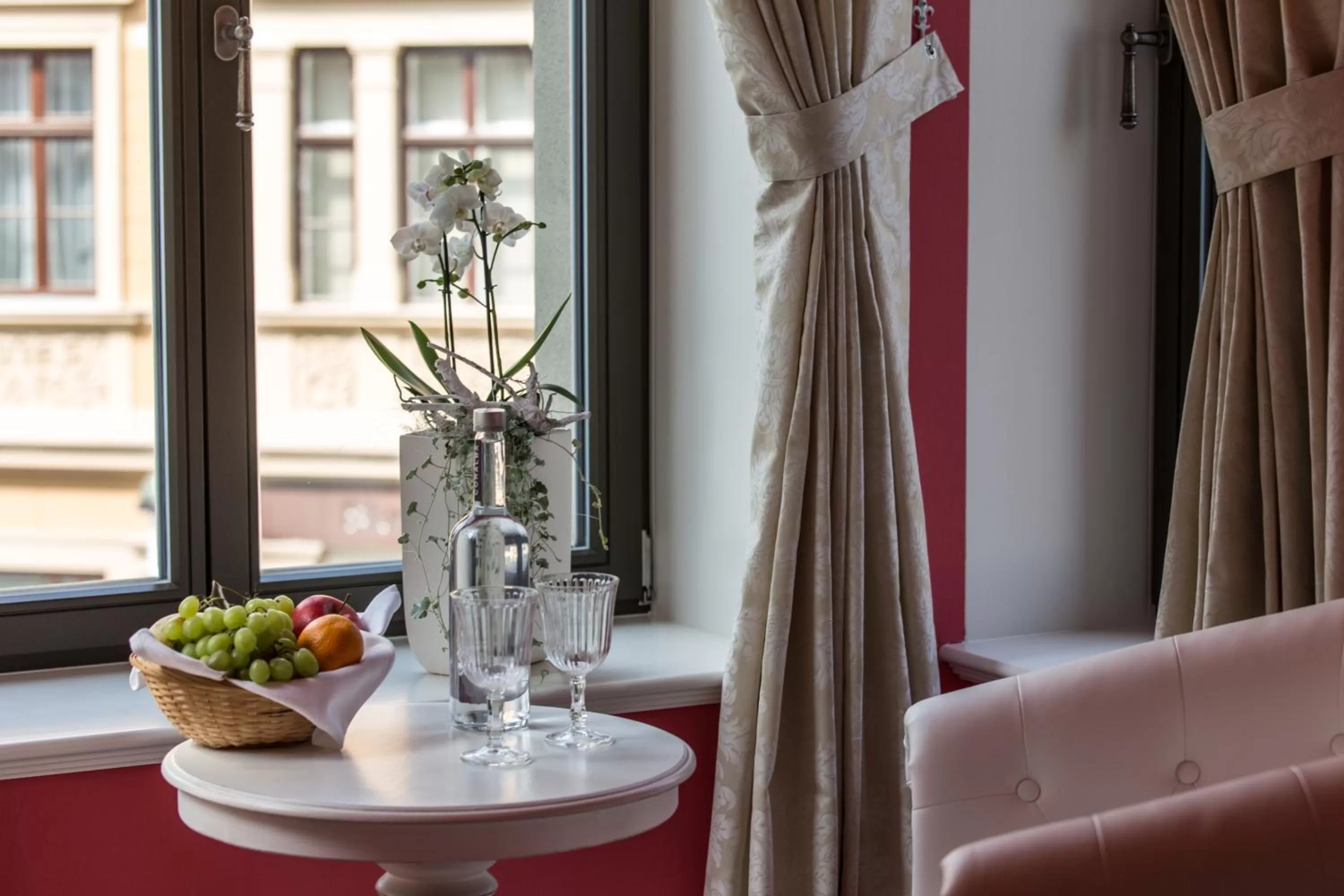 Decorative detail in Grande Albergo Giancarlo