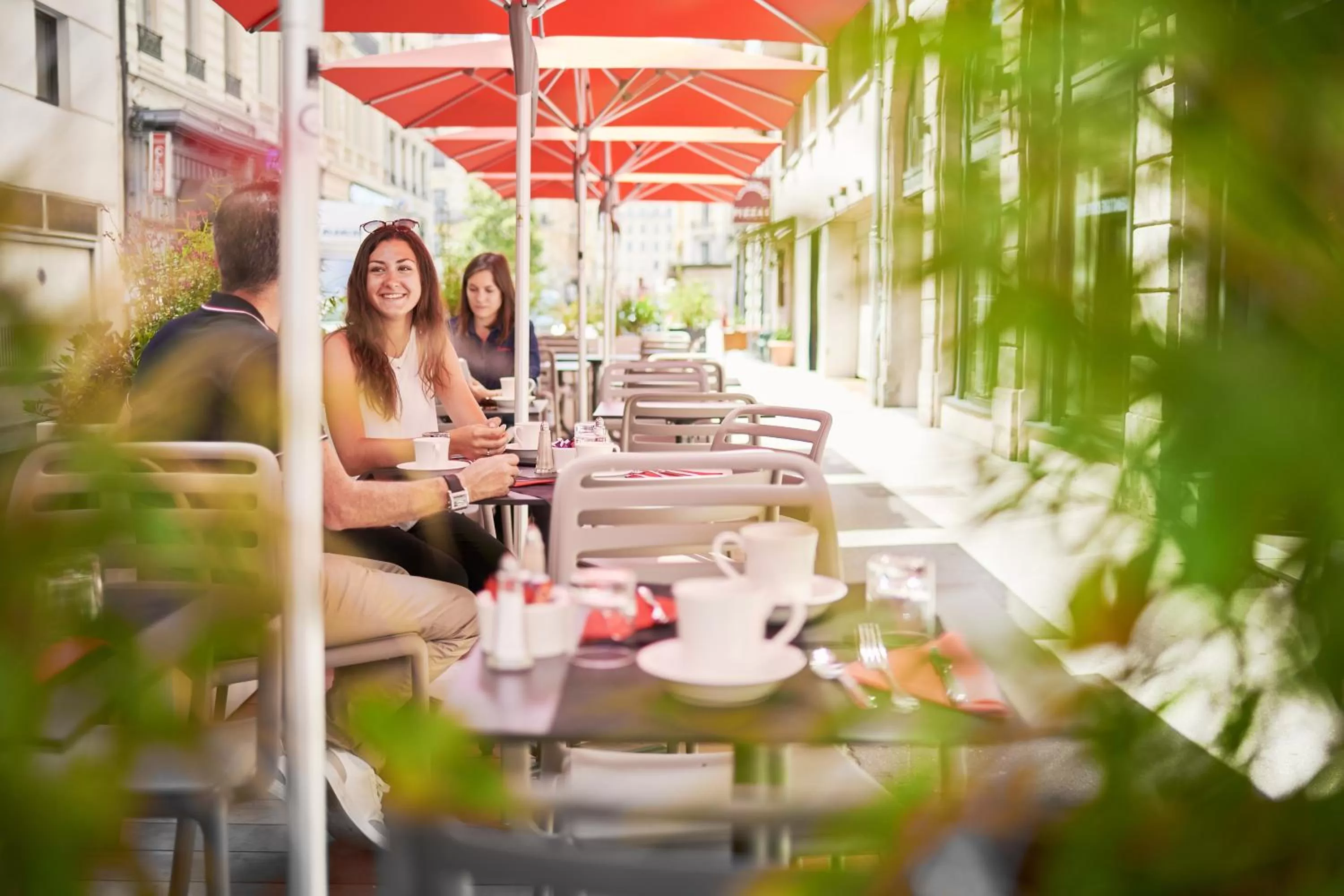 Patio in Mercure Lyon Centre Plaza République
