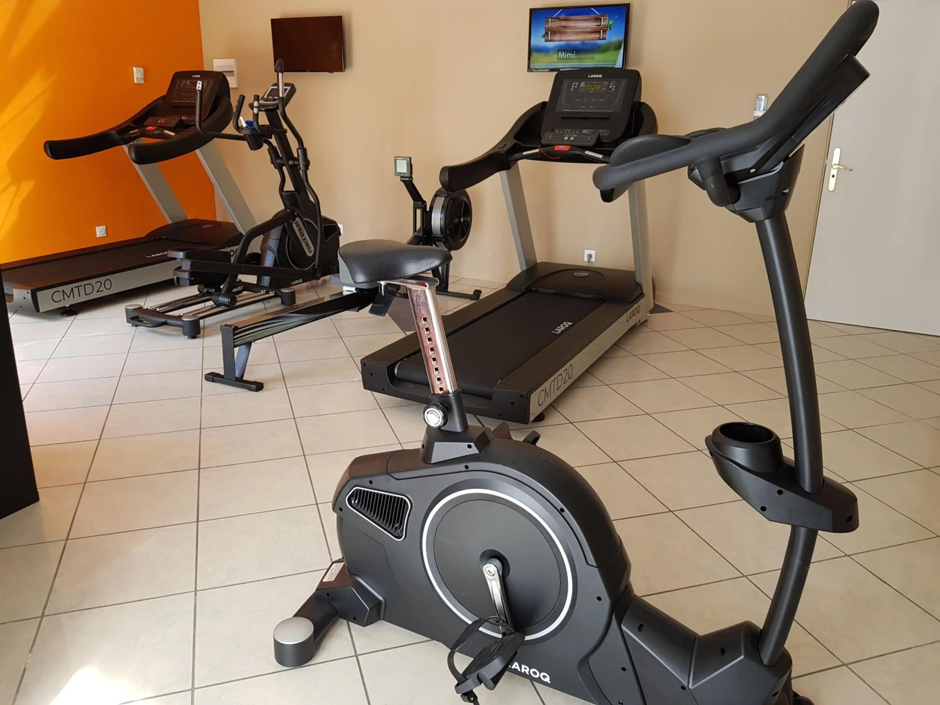 Fitness centre/facilities in Hôtel Ariane