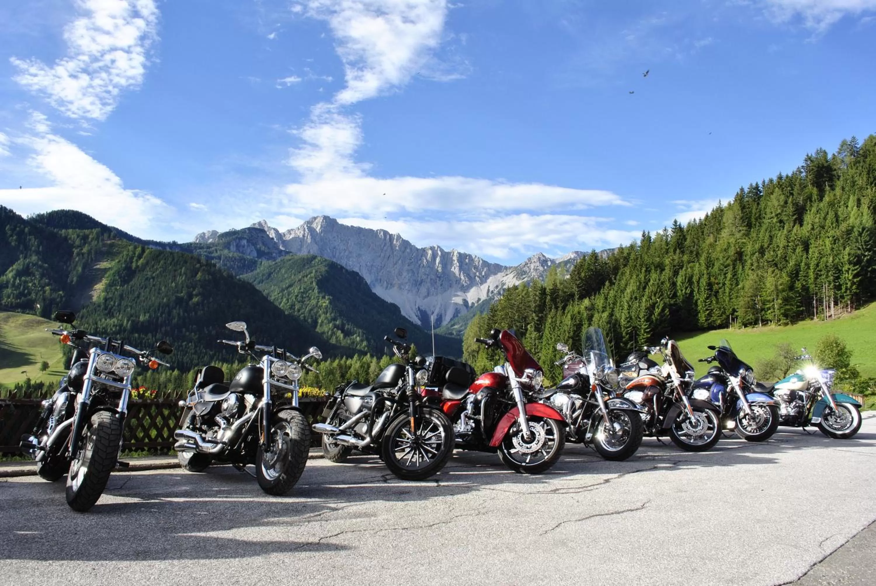 Mountain view in Bed&Breakfast Lausegger