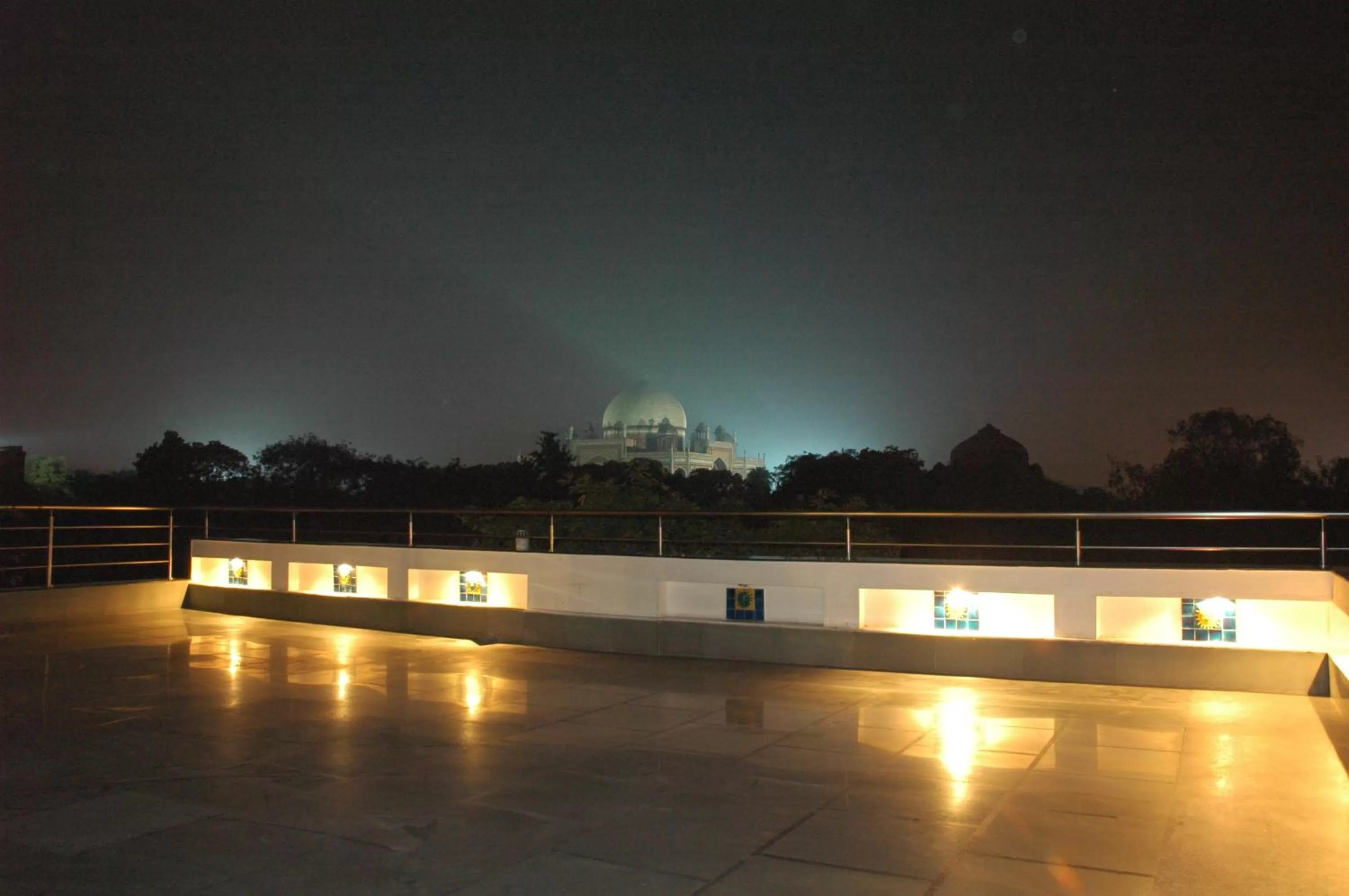 Night, Property Building in B Nineteen