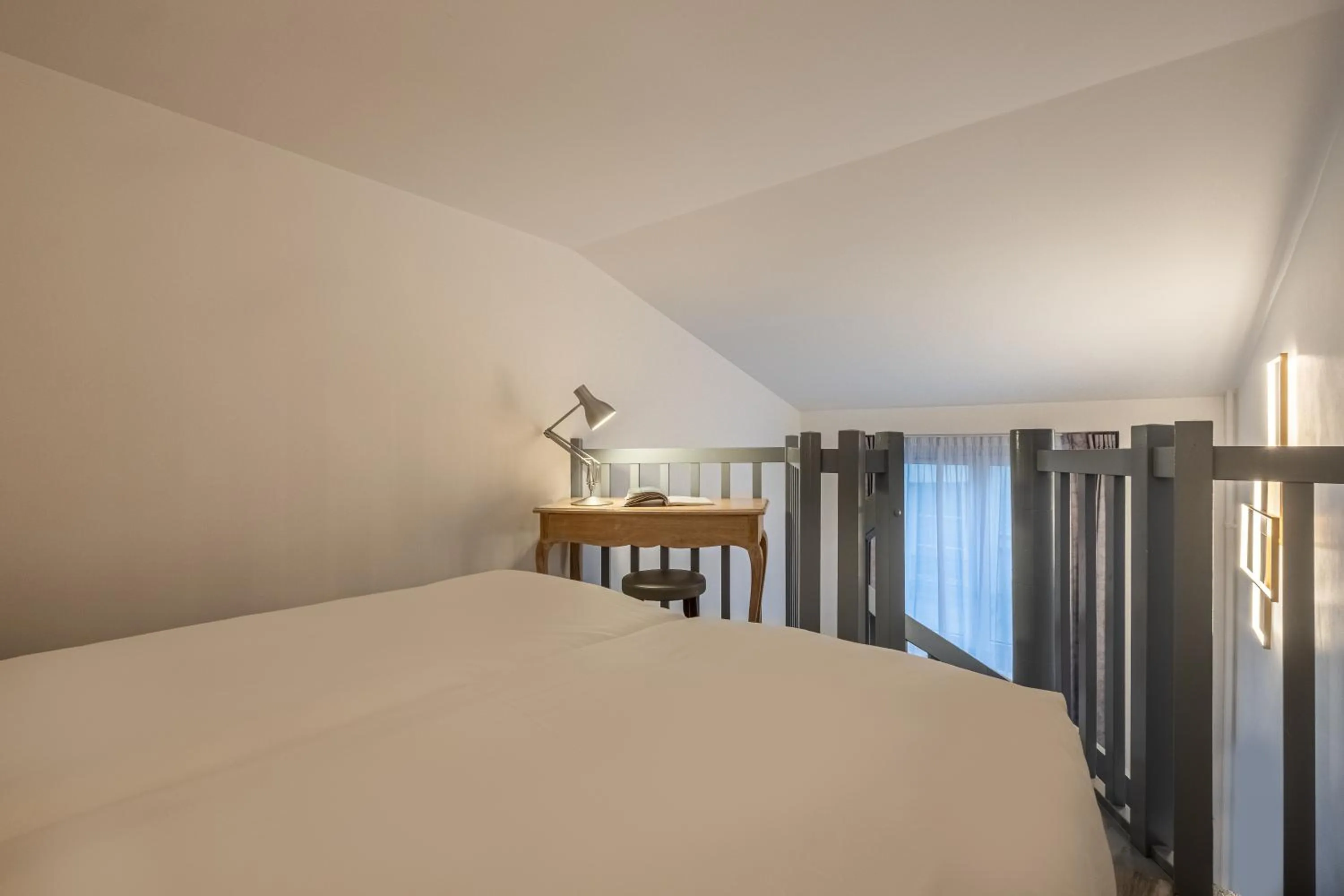 Bed in Hôtel Baudelaire Opéra