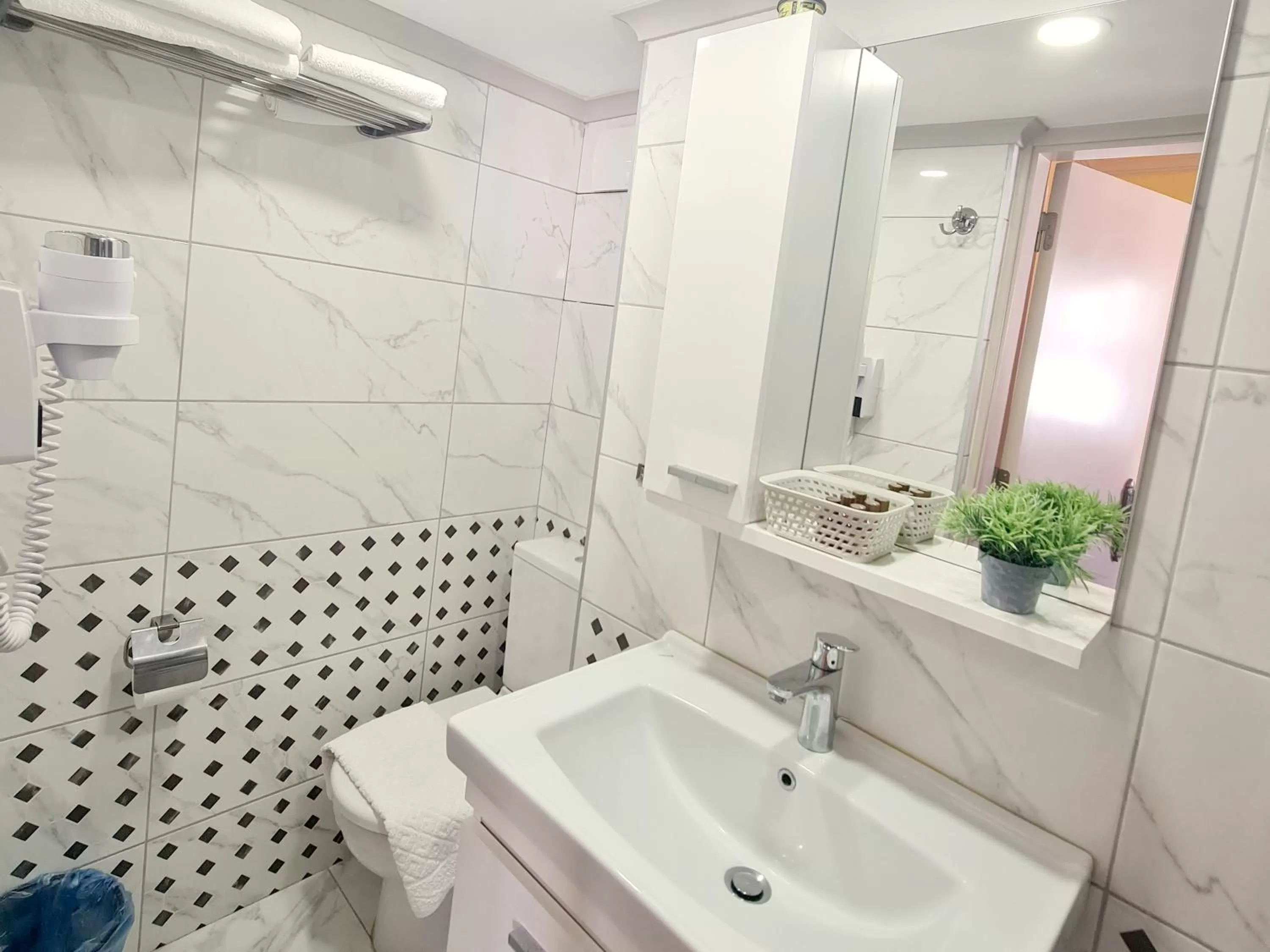 Shower, Bathroom in SOFIA BOUTIQUE HOTEL