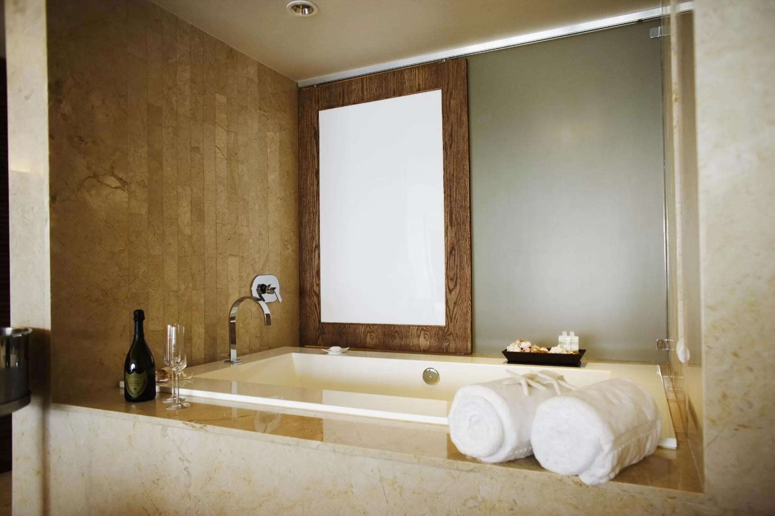 Bathroom in Costa d'Este Beach Resort & Spa