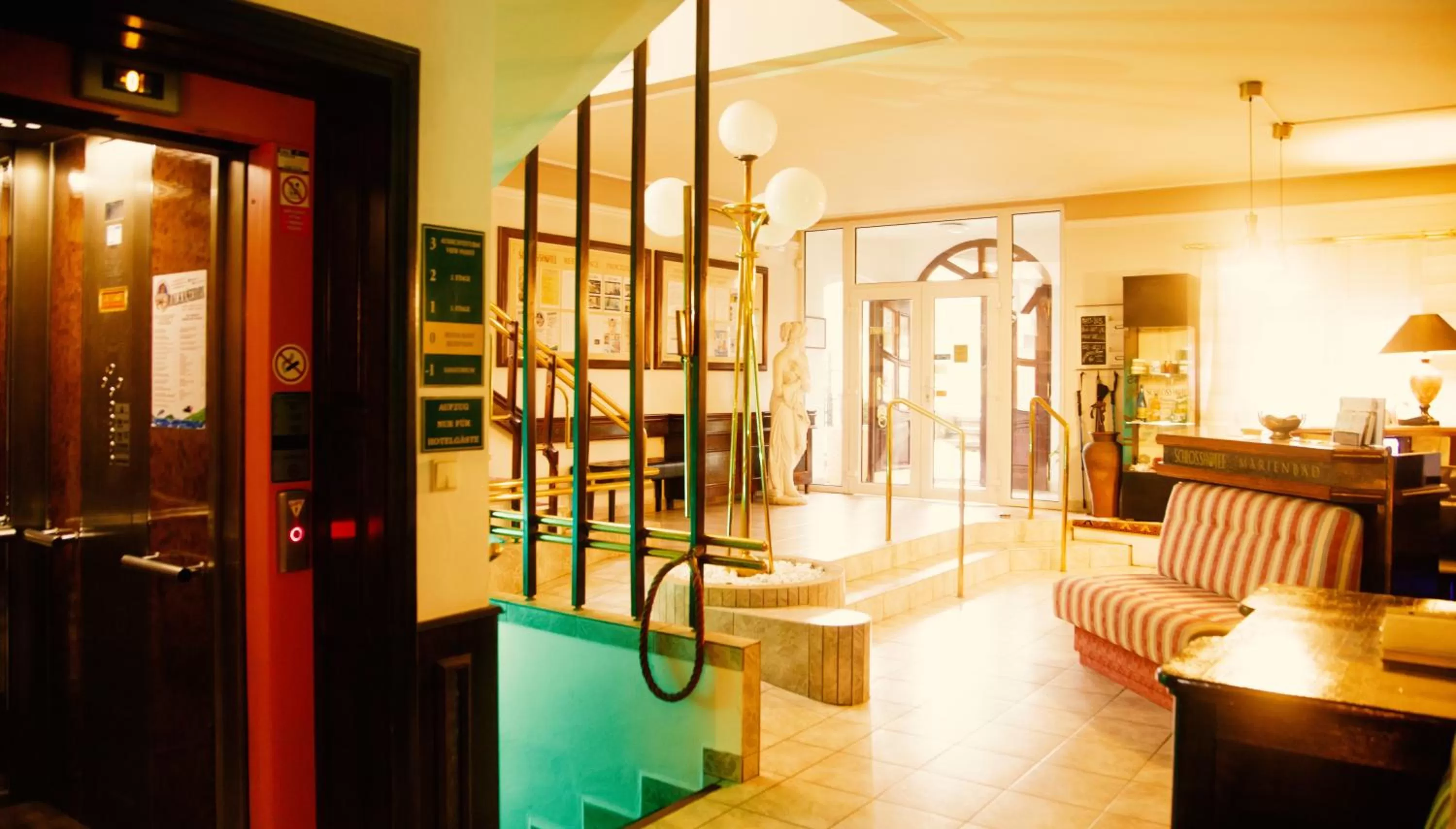 Lobby or reception in Schlosshotel Marienbad