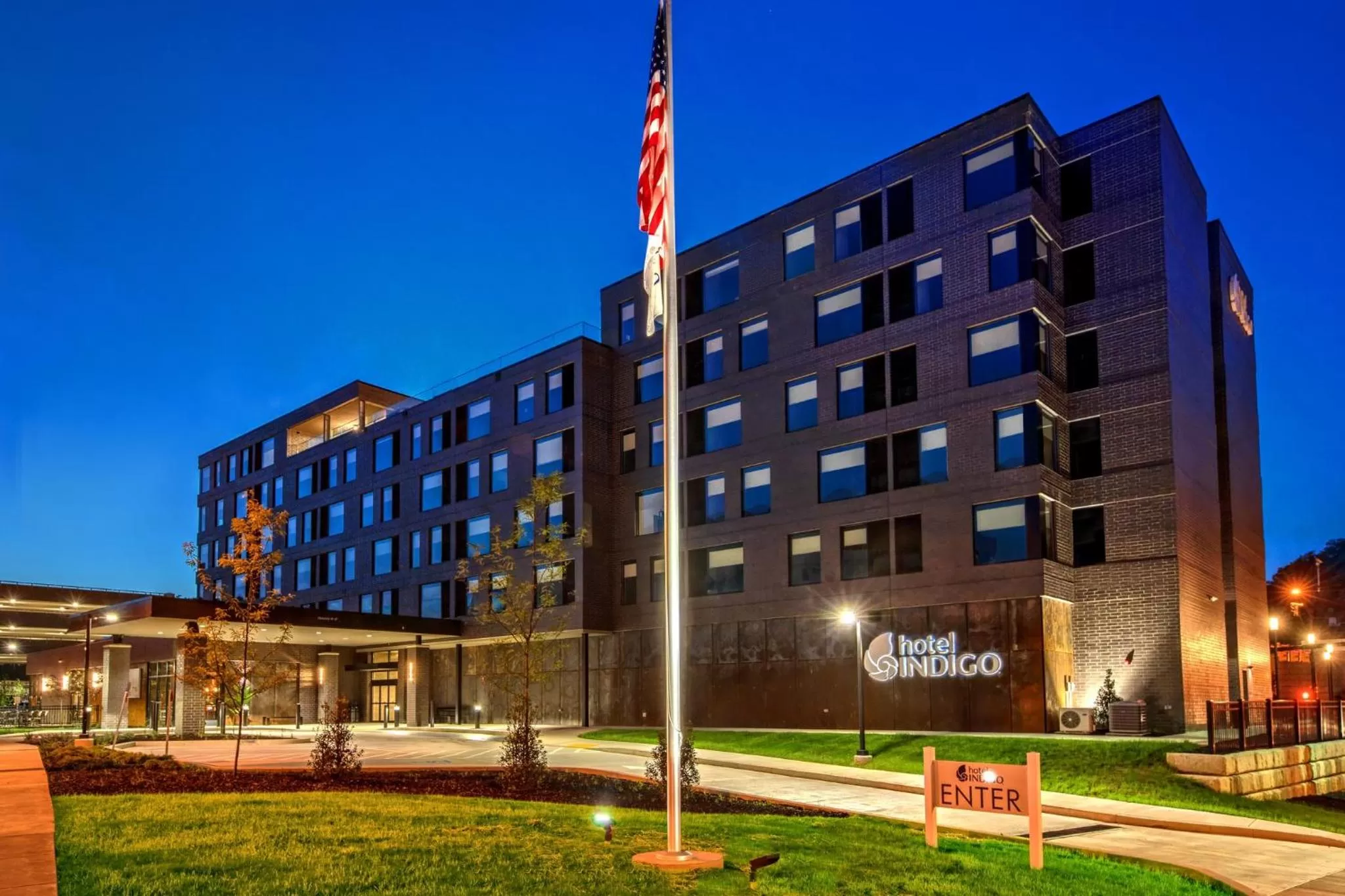 Property building in Hotel Indigo Pittsburgh University - Oakland by IHG