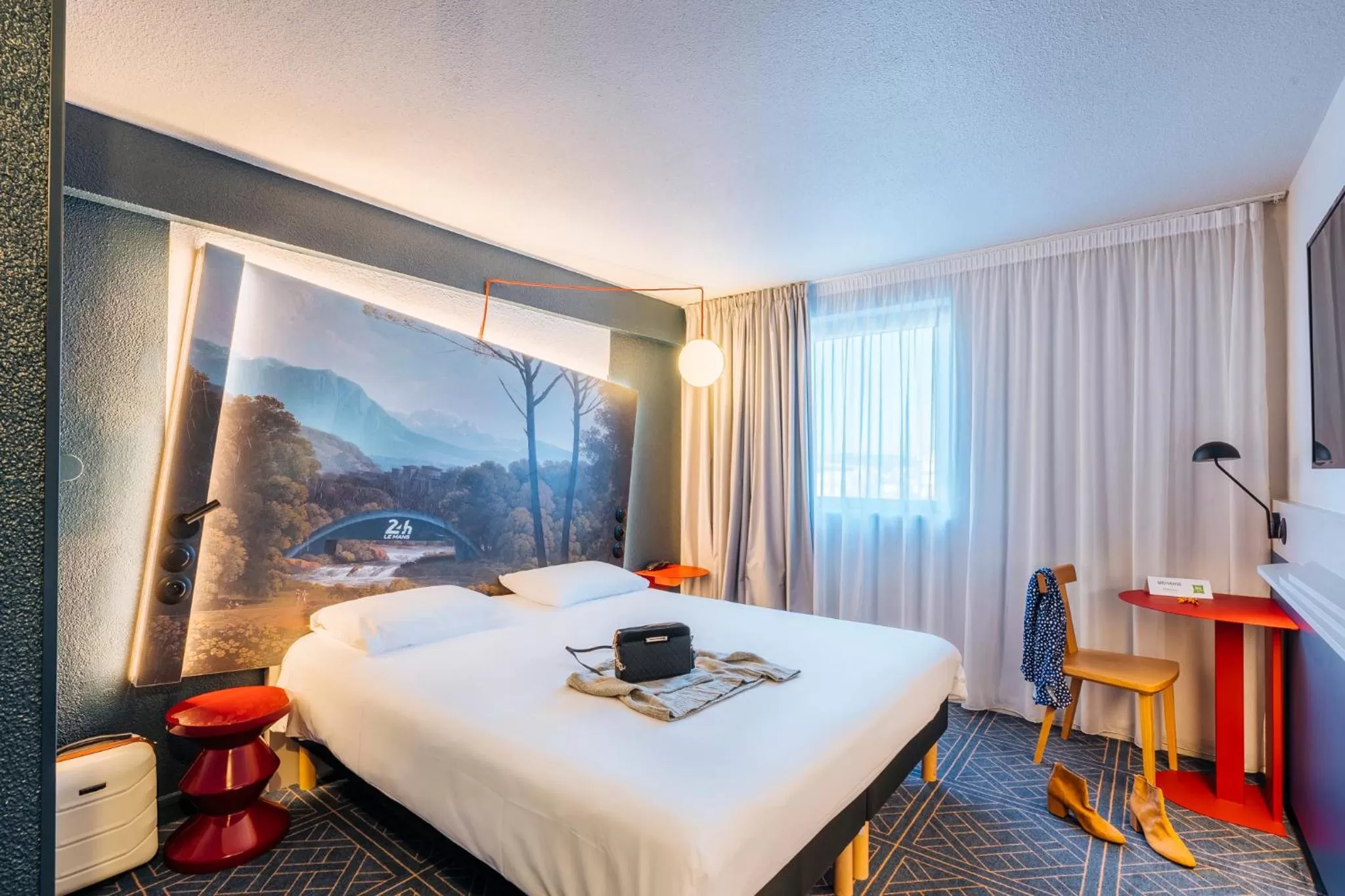 Photo of the whole room, Bed in ibis Styles Le Mans Gare Sud