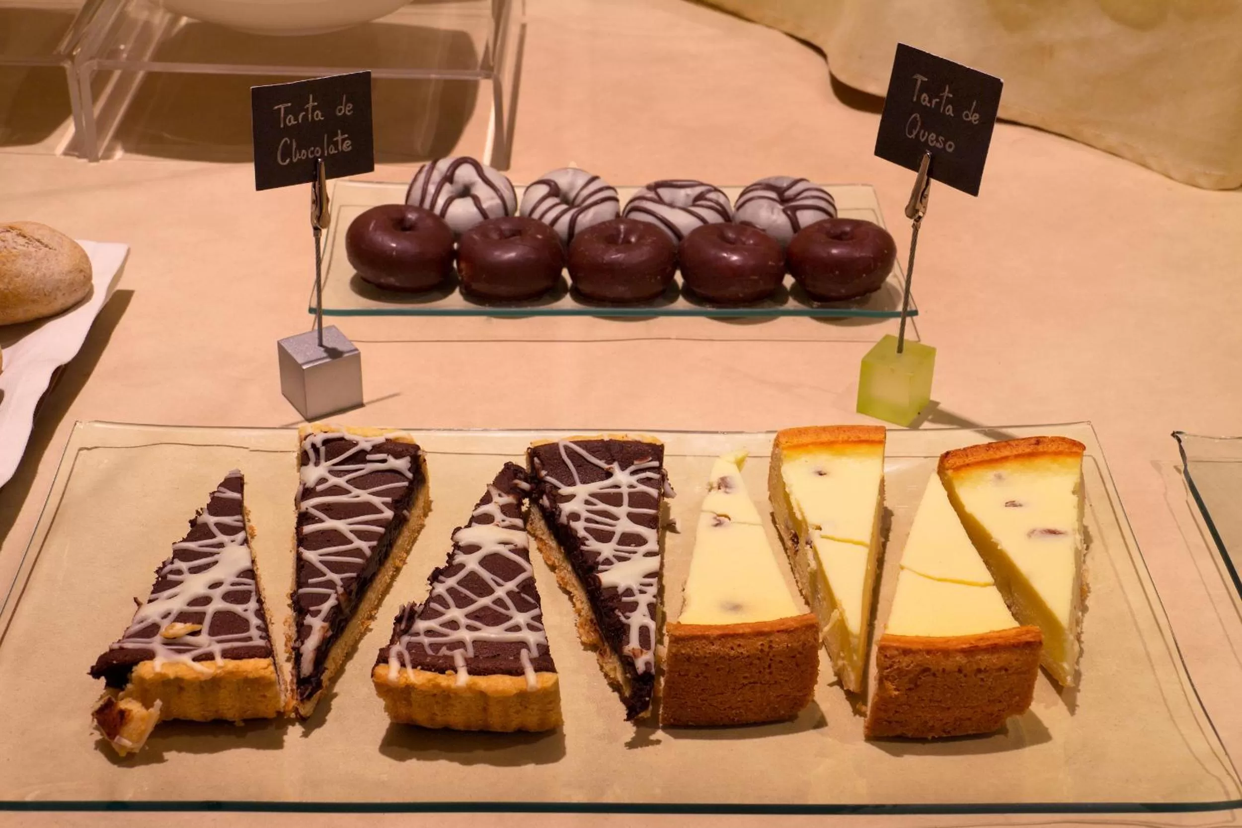 Restaurant/places to eat in Silken Rona Dalba