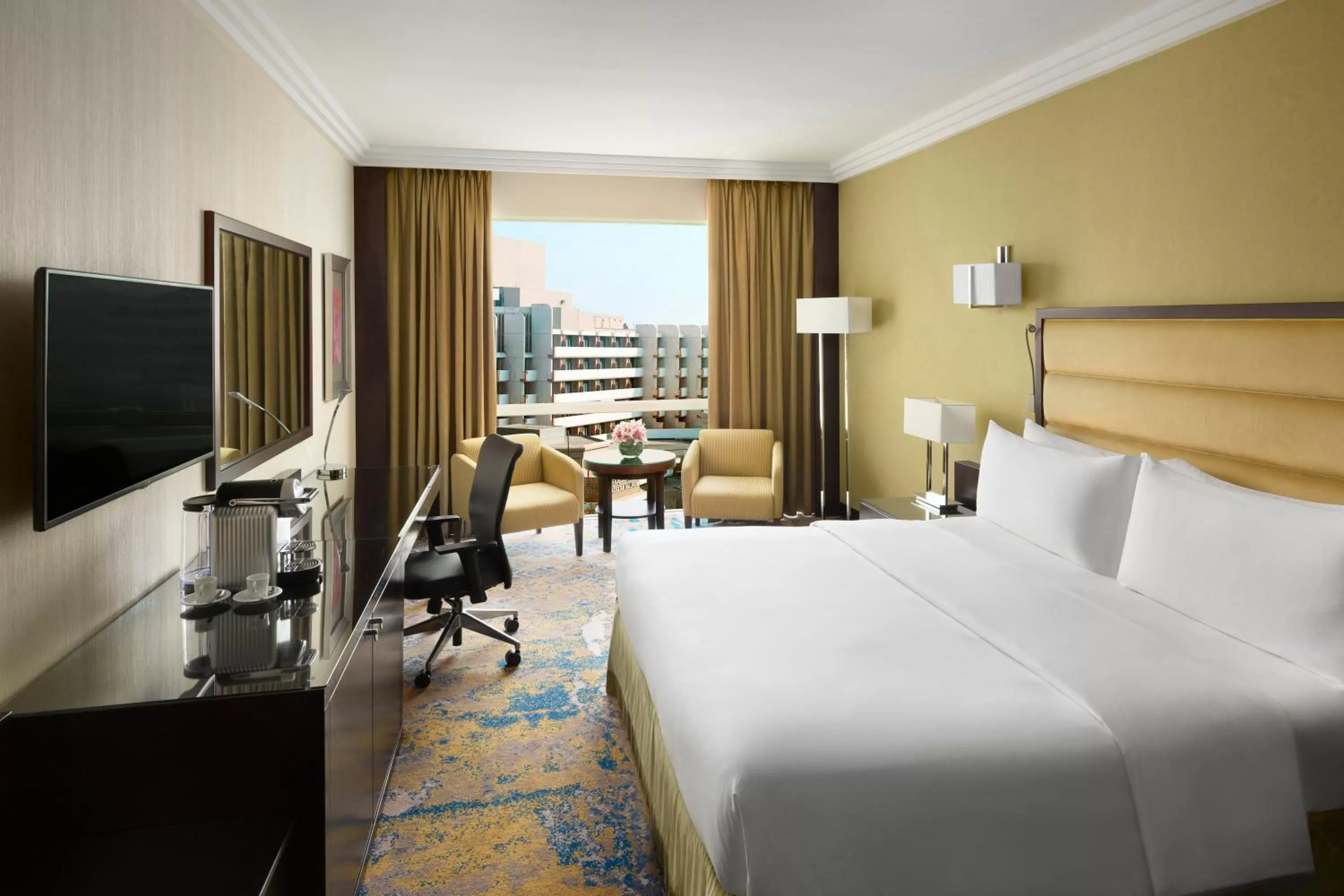 Photo of the whole room, Bed in Crowne Plaza Jeddah by IHG