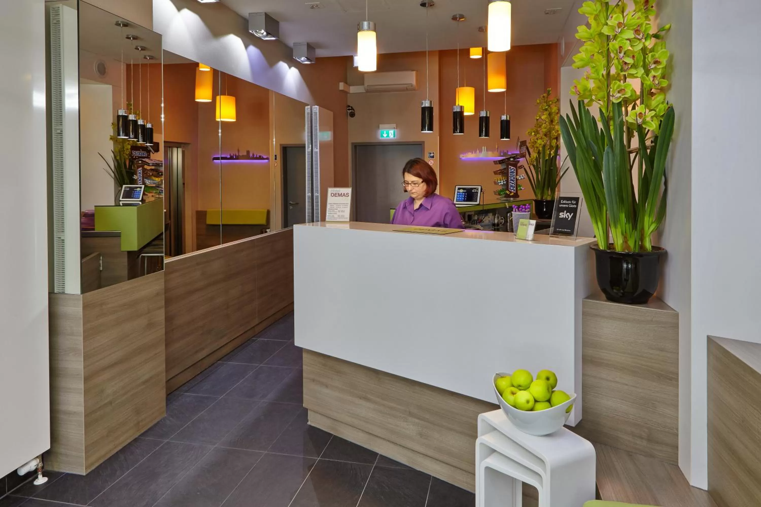 Lobby or reception in Hotel Demas City