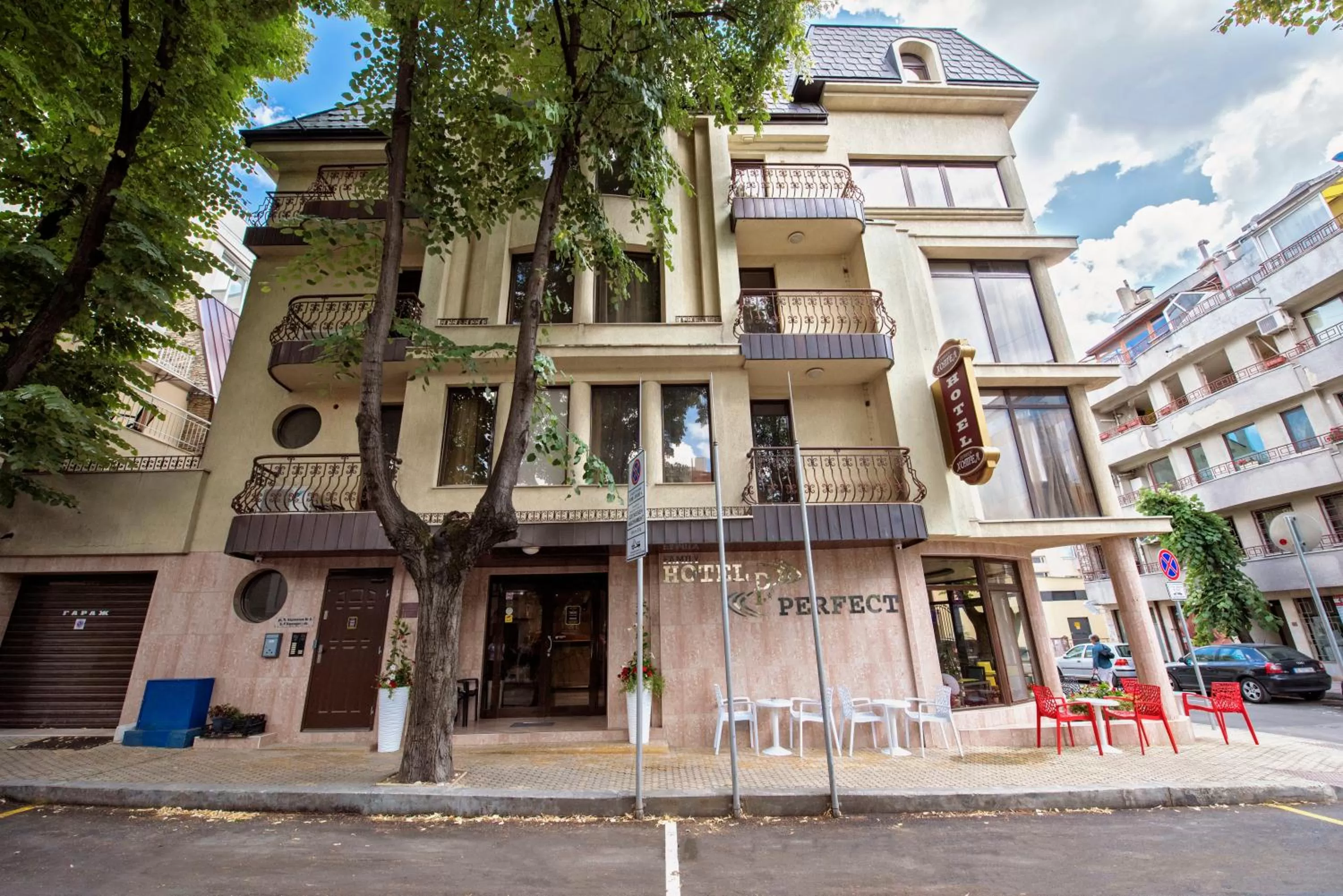 Property building in Hotel Perfect