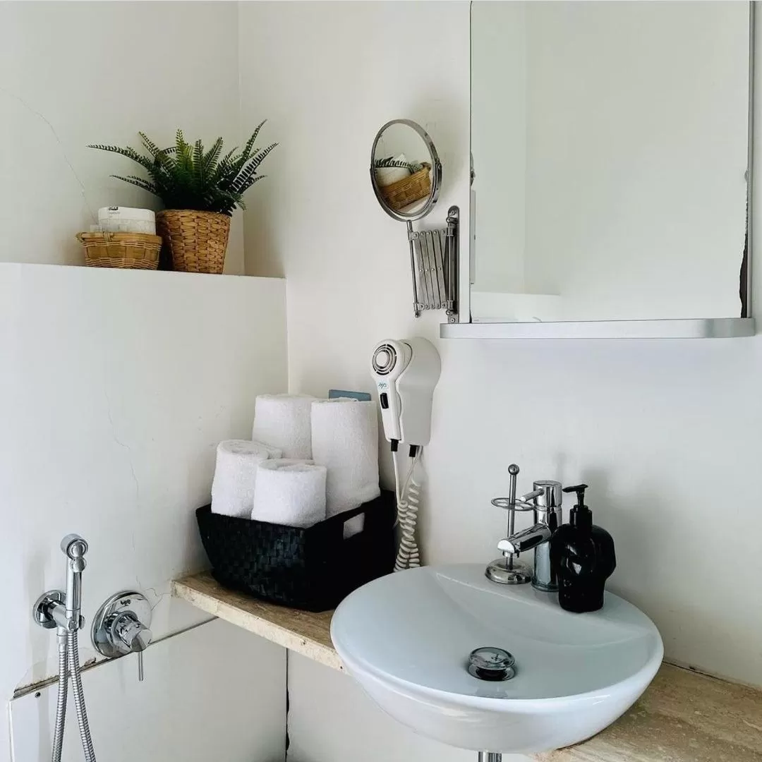 Bathroom in AcB Vaticano Suites