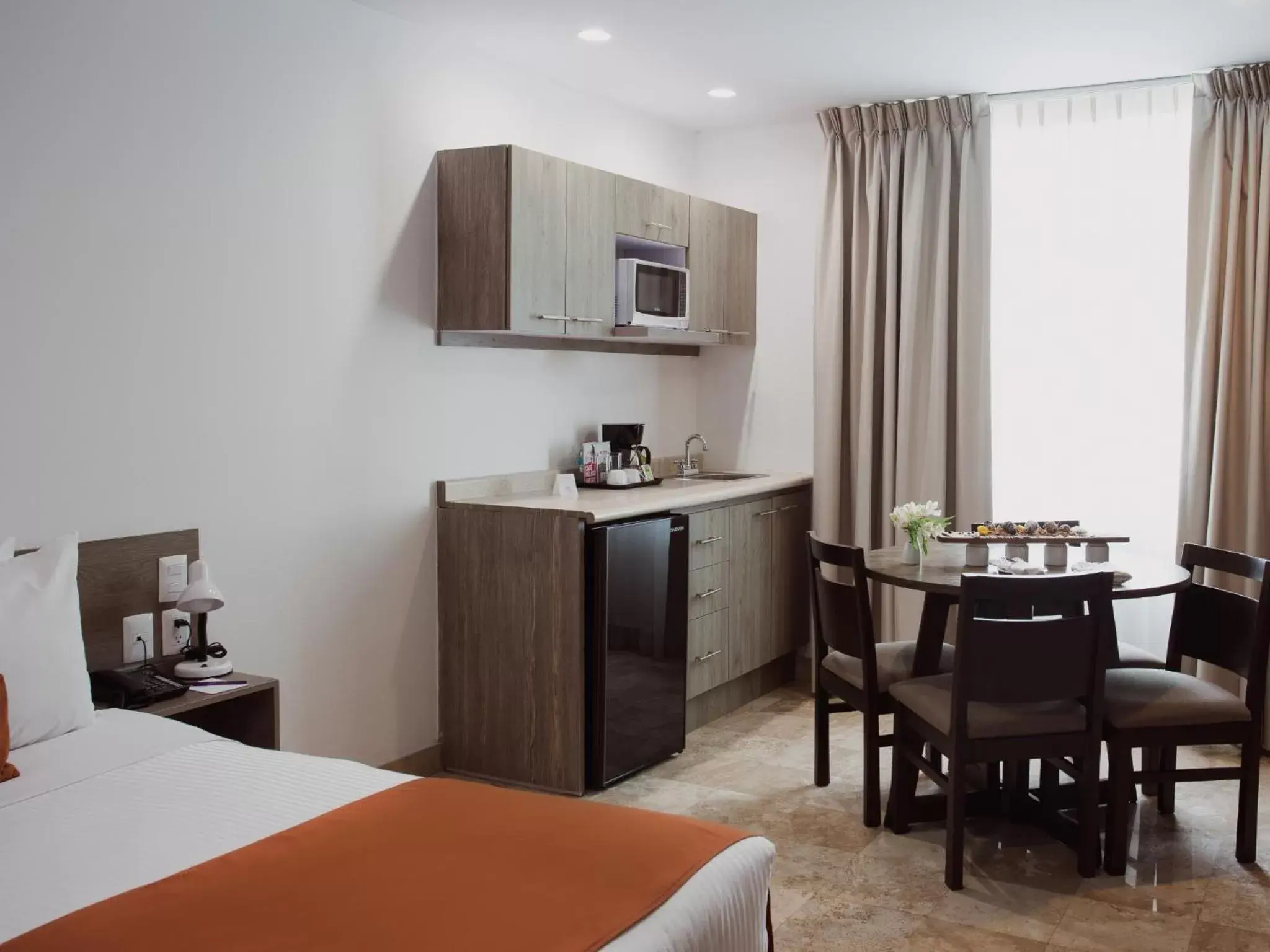 Superior King Suite in HS HOTSSON Smart Chapala Superior King Suite in HS HOTSSON Smart Chapala