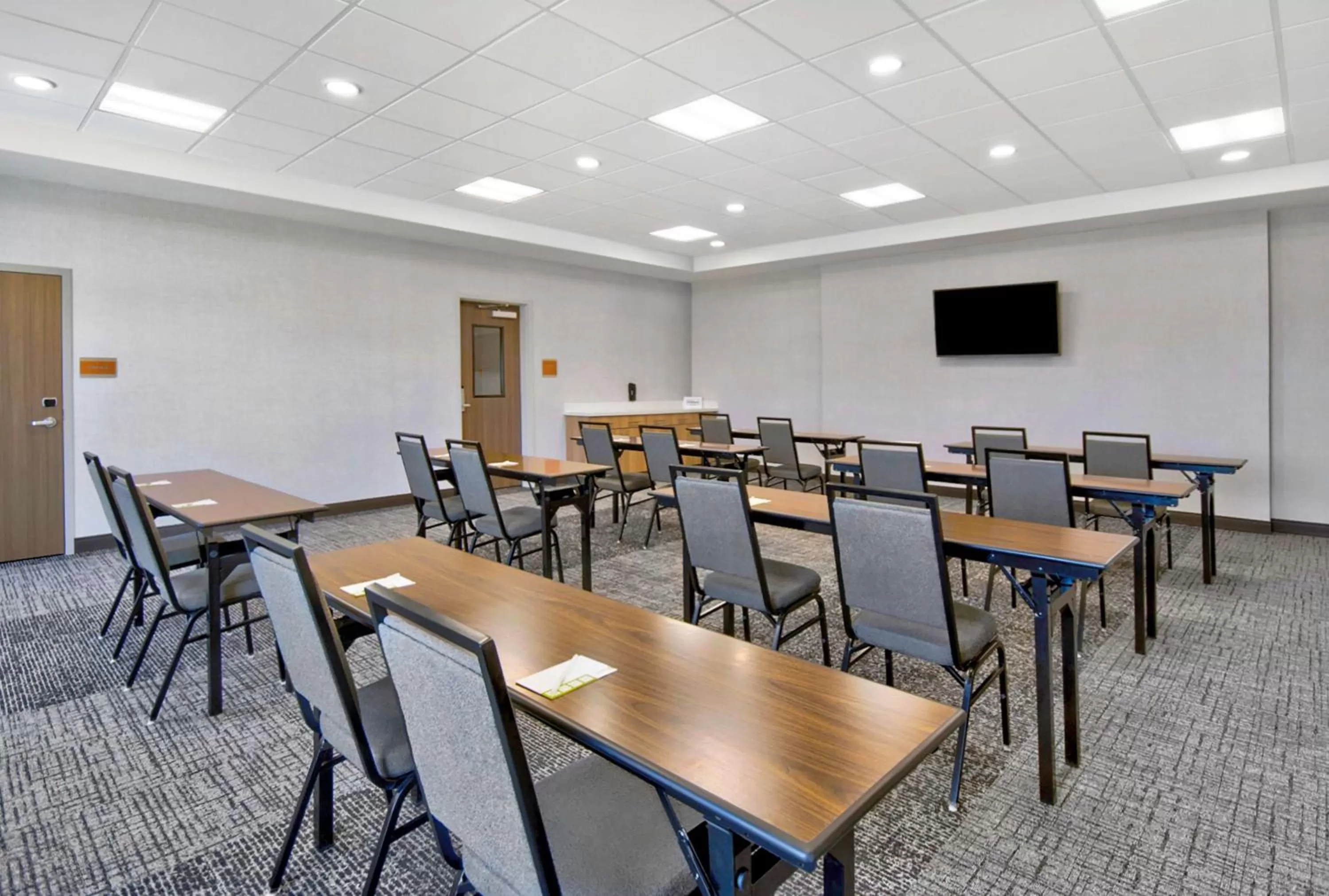 Meeting/conference room in Home2 Suites By Hilton Whitestown - Indianapolis Northwest