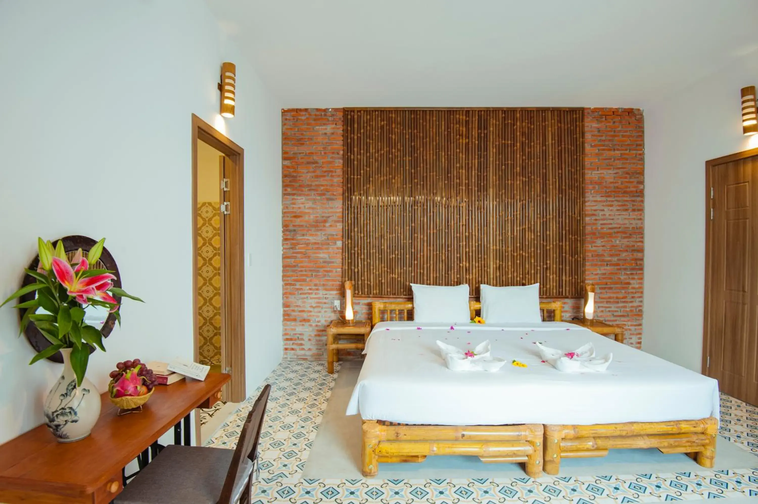 Deluxe Double or Twin Room in Hoi An Rustic Villa Deluxe Double or Twin Room in Hoi An Rustic Villa