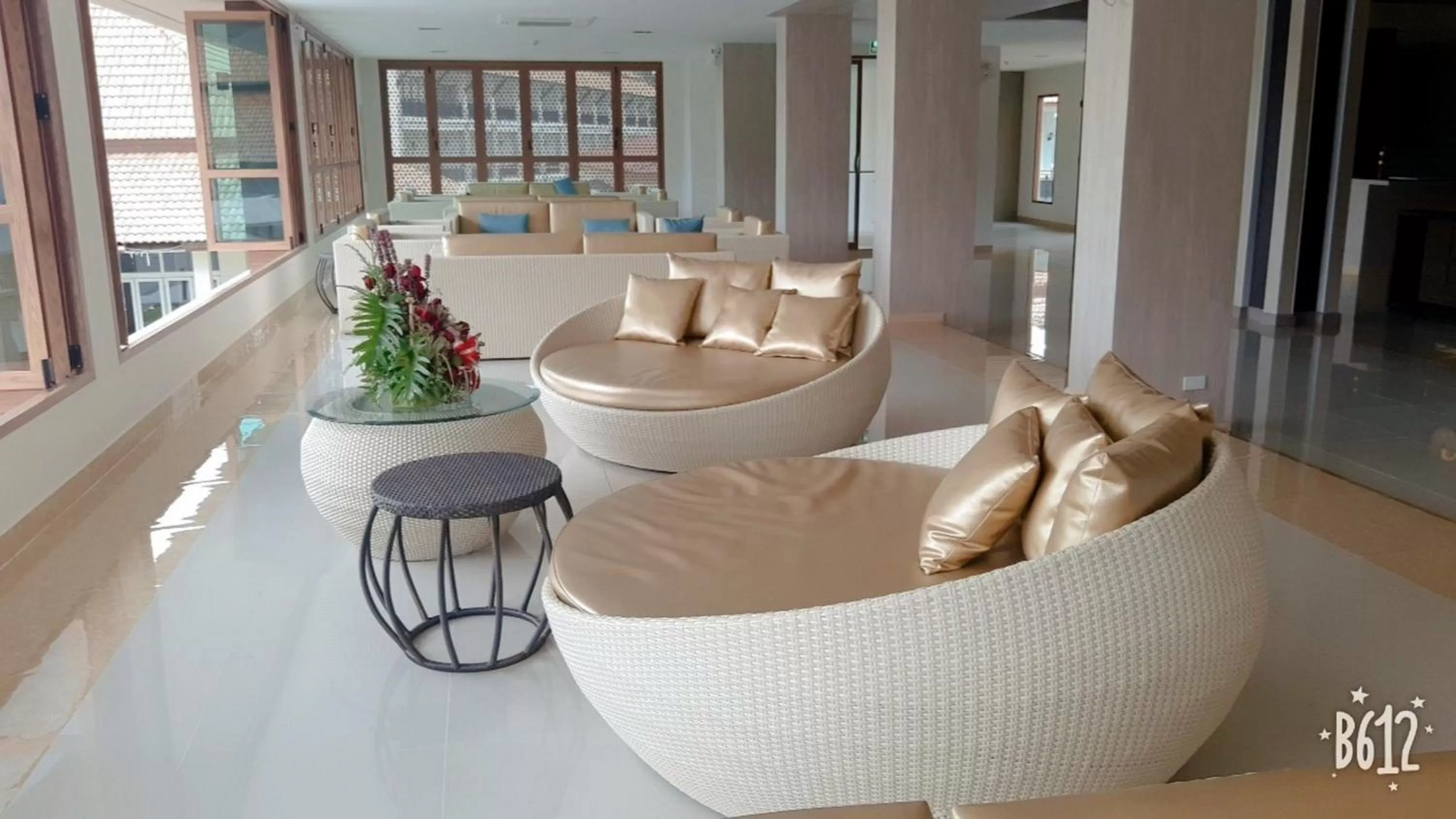 Seating area in Green Lake Resort - SHA Extra Plus Certified