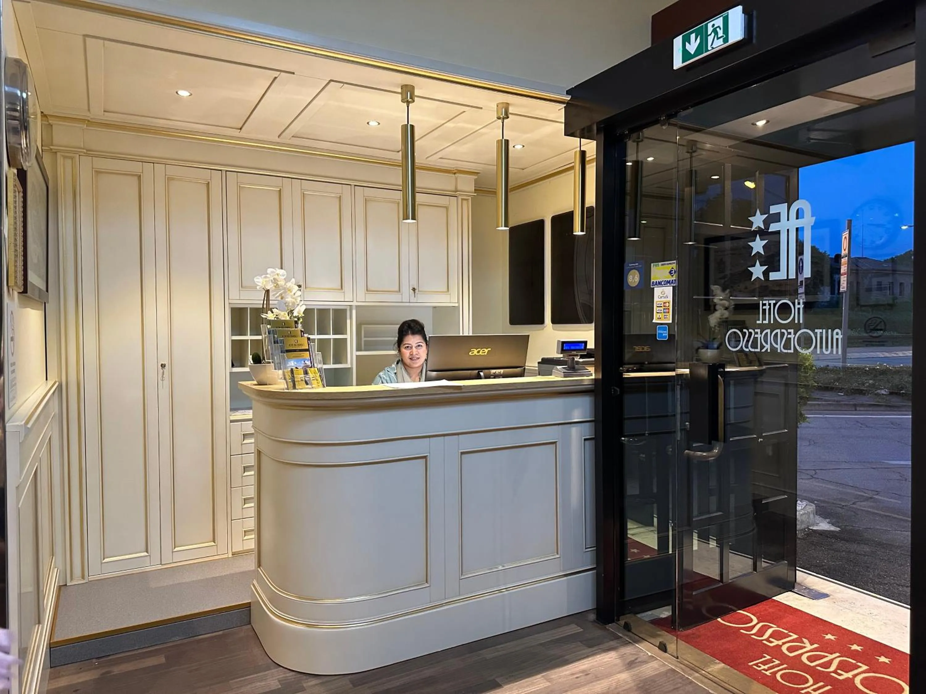 Lobby or reception in Hotel Autoespresso Venice - Atika & Atif