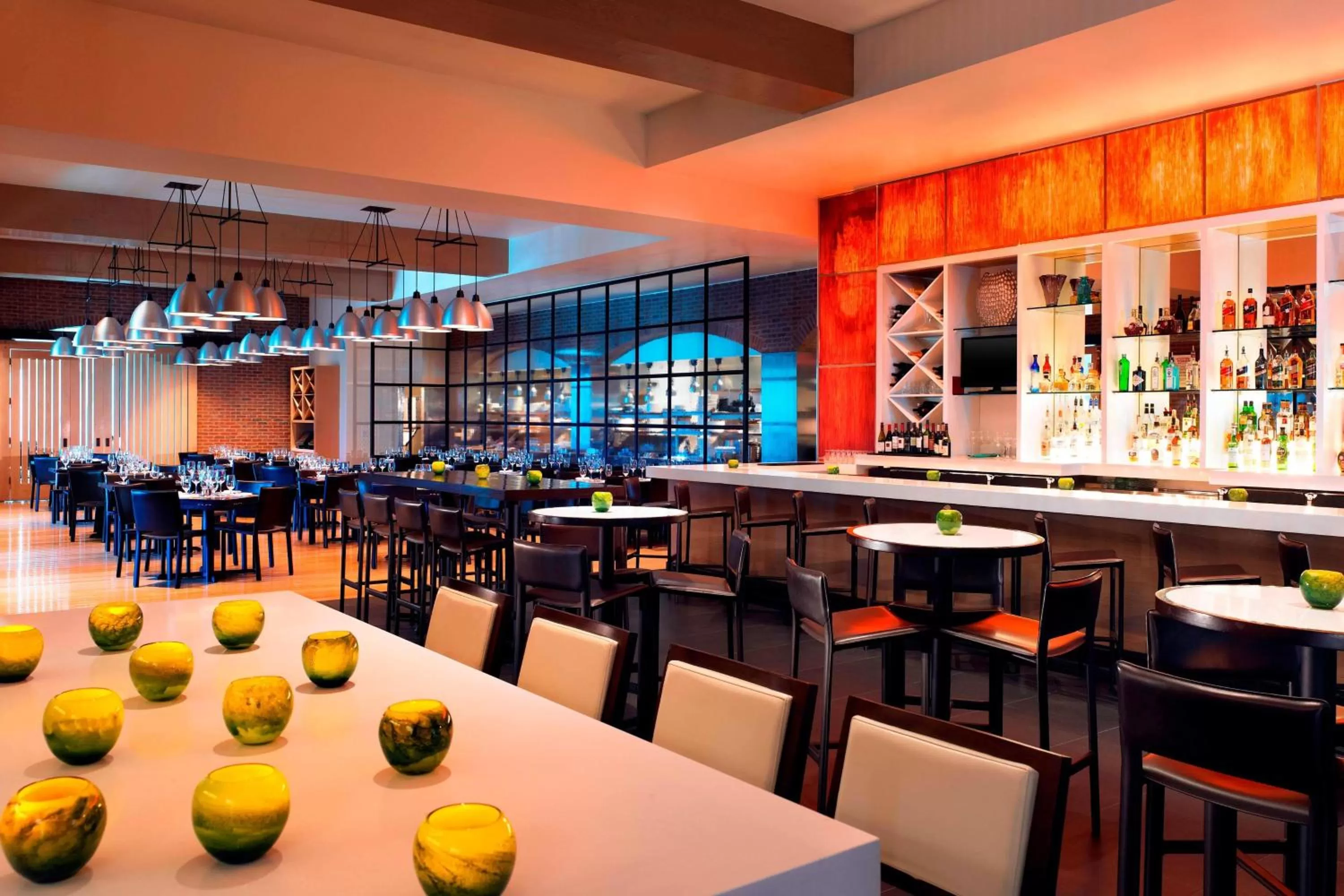 Restaurant/places to eat in The Westin Houston, Memorial City